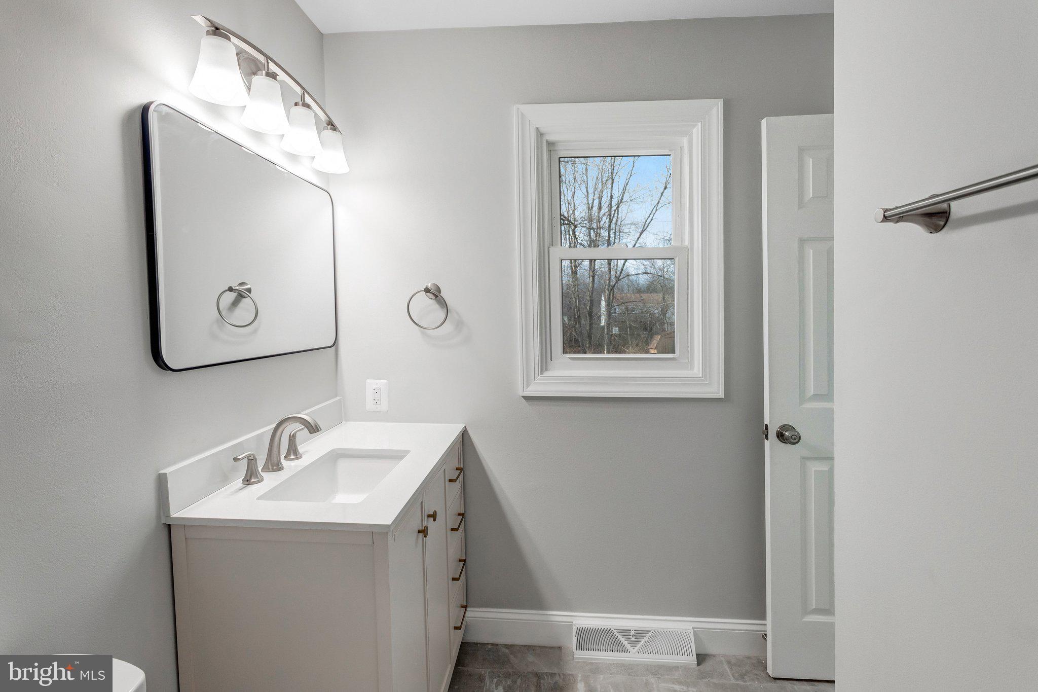 AQUIA HARBOUR - Residential