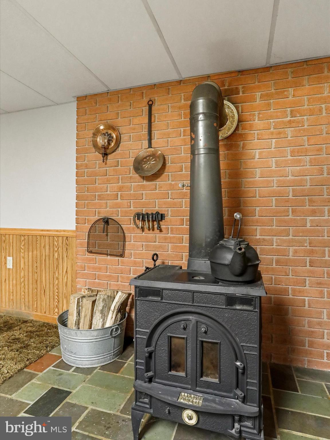 KNOBLEY ESTATES - Residential