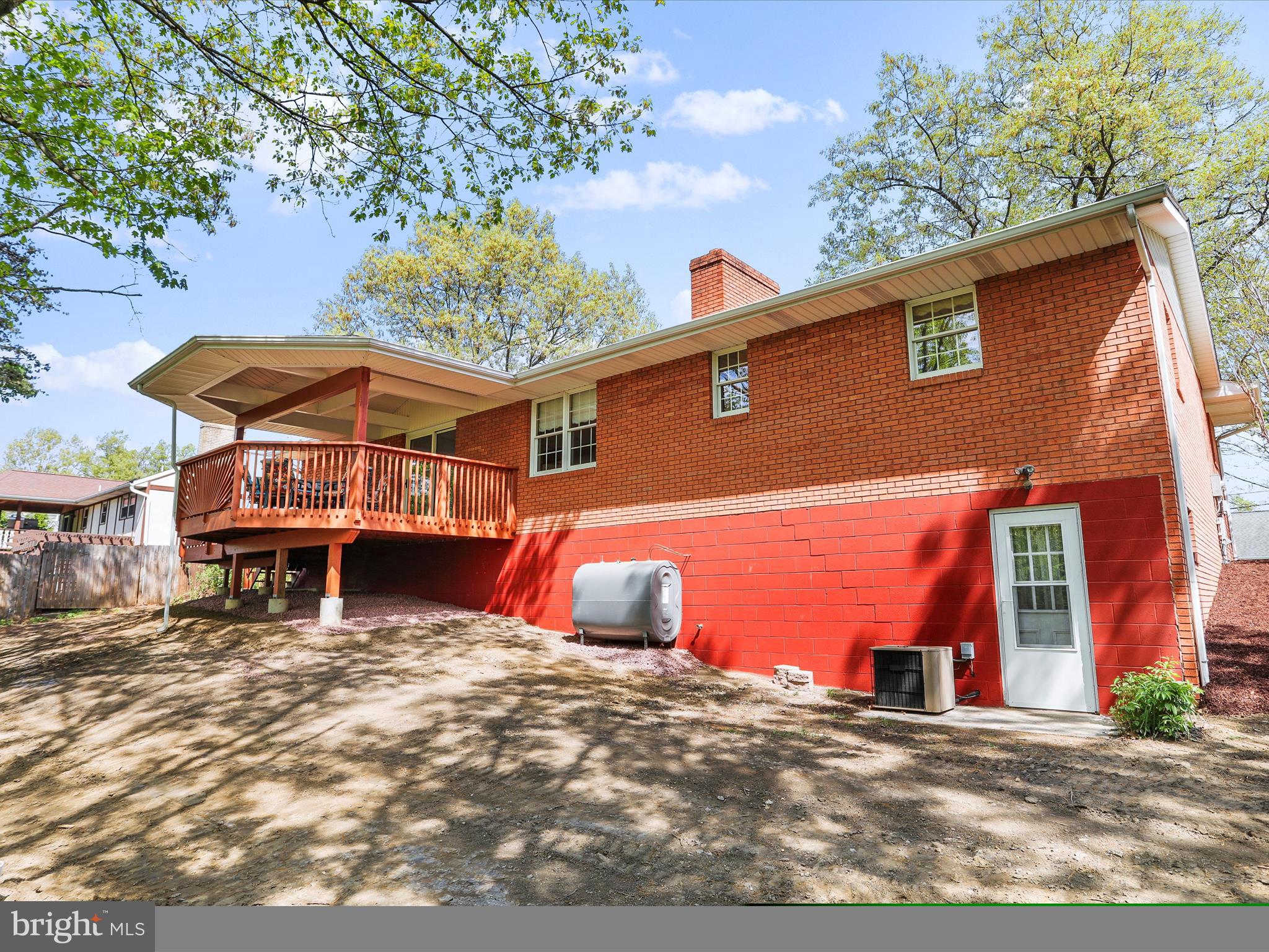 KNOBLEY ESTATES - Residential