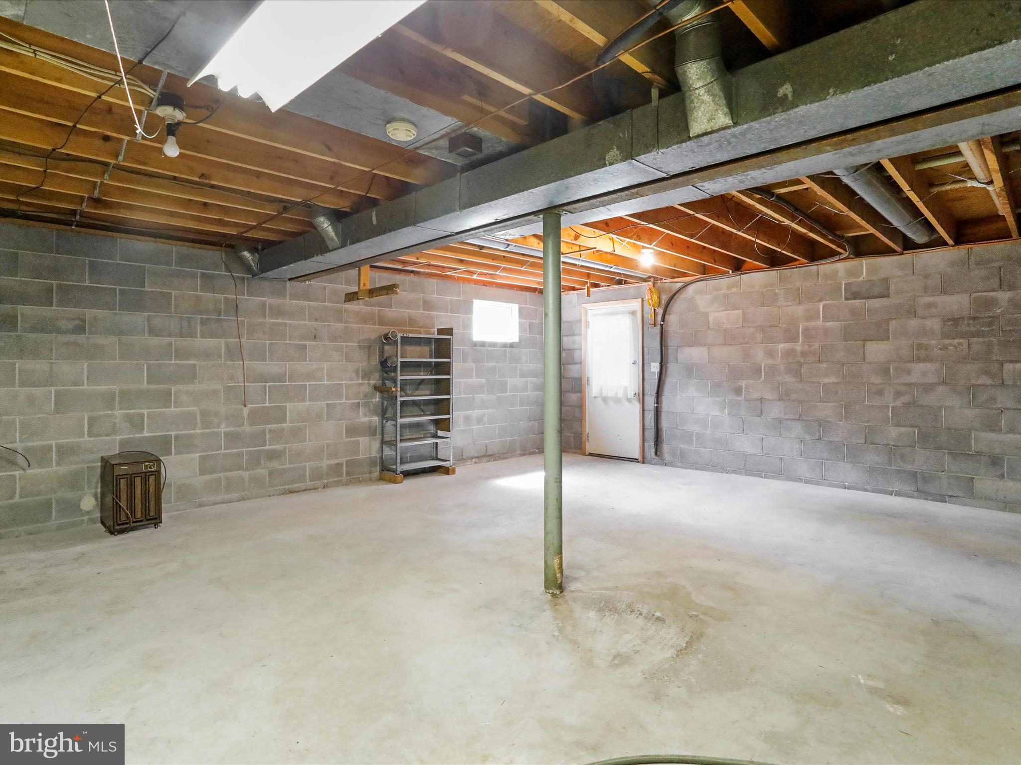 KNOBLEY ESTATES - Residential