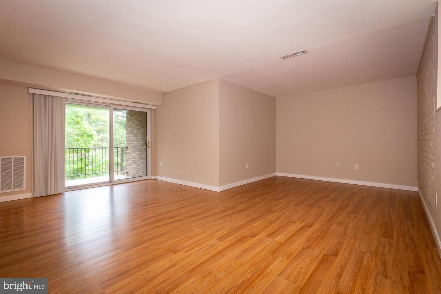 9 SILVERWOOD CIRCLE 11