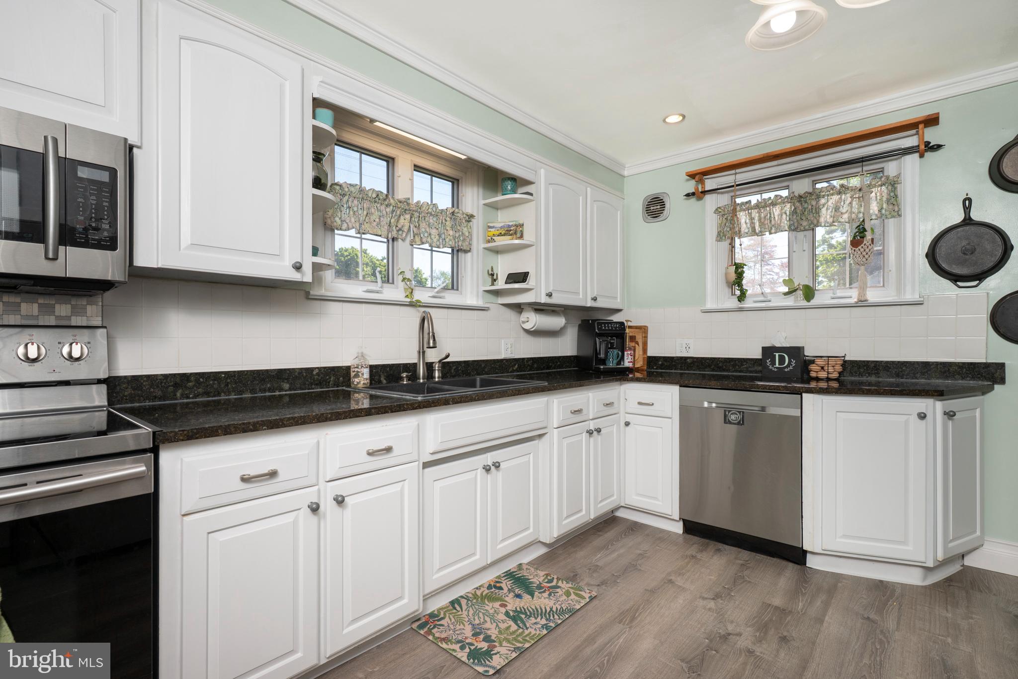 WILLOW GATE FARM - Residential