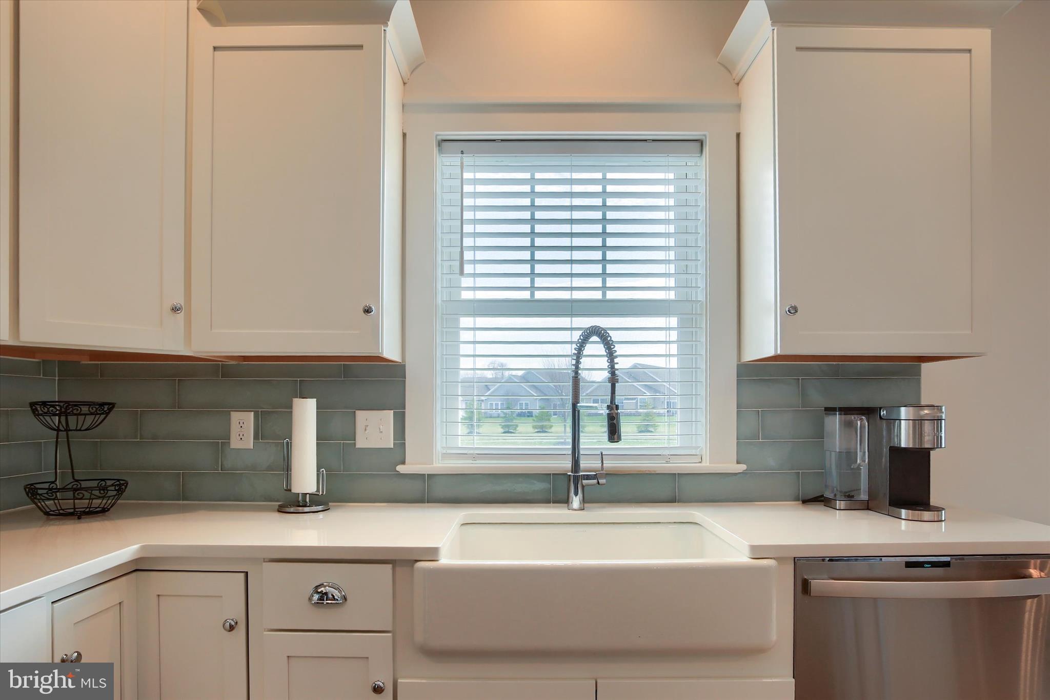 DANBURY GLEN - Residential