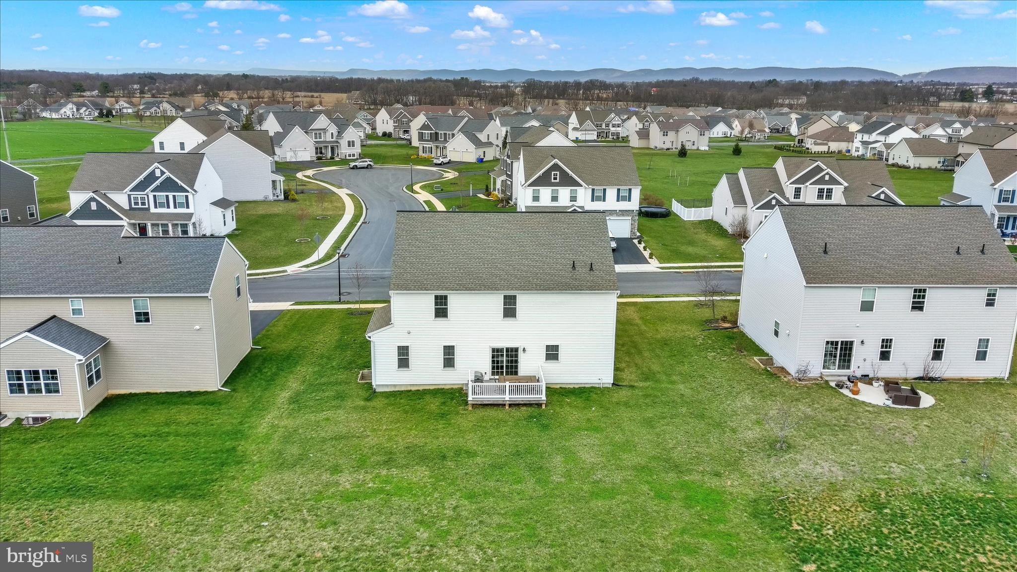 DANBURY GLEN - Residential