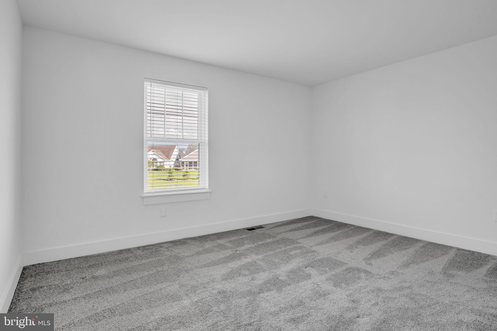 DANBURY GLEN - Residential
