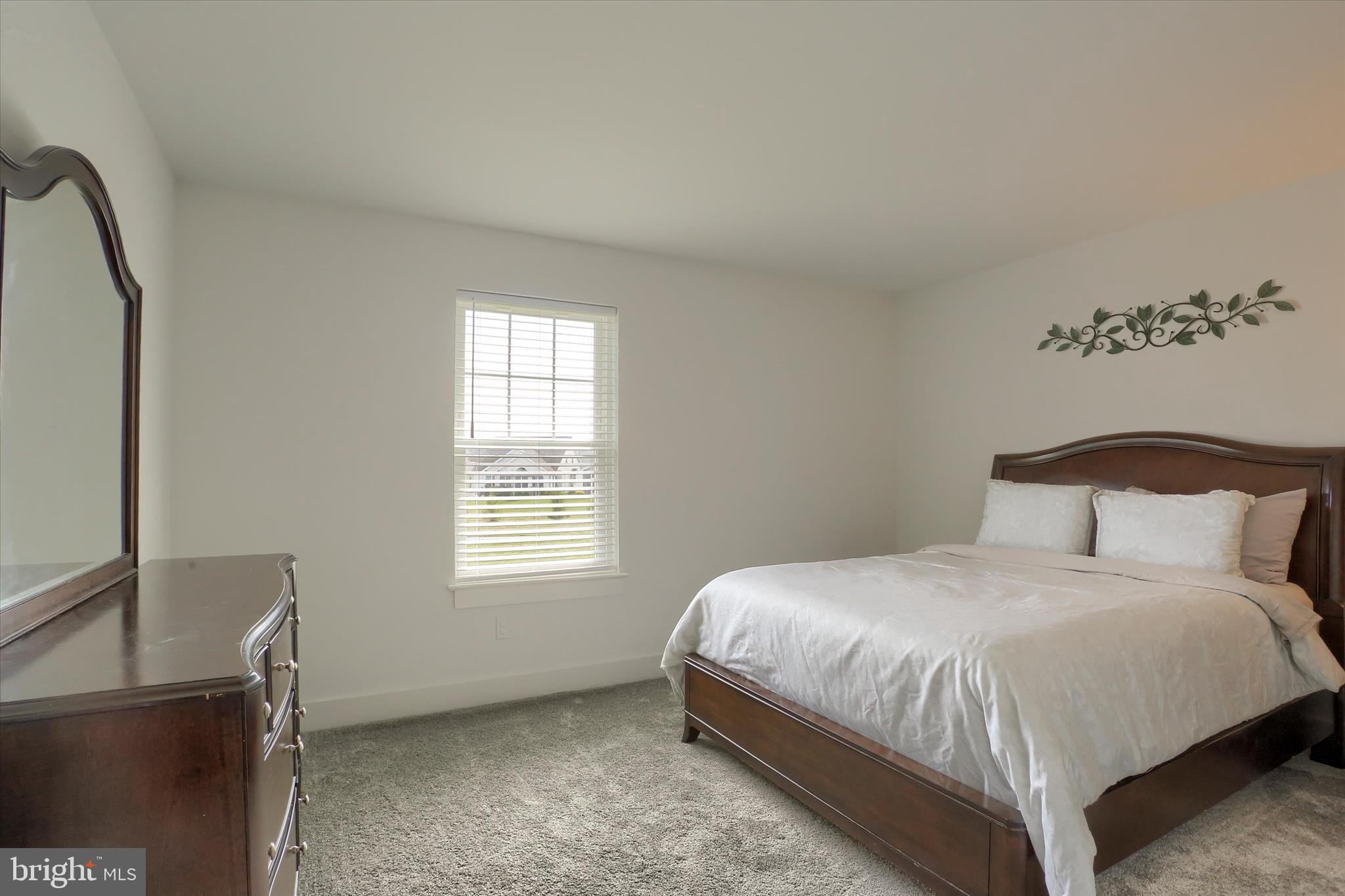 DANBURY GLEN - Residential