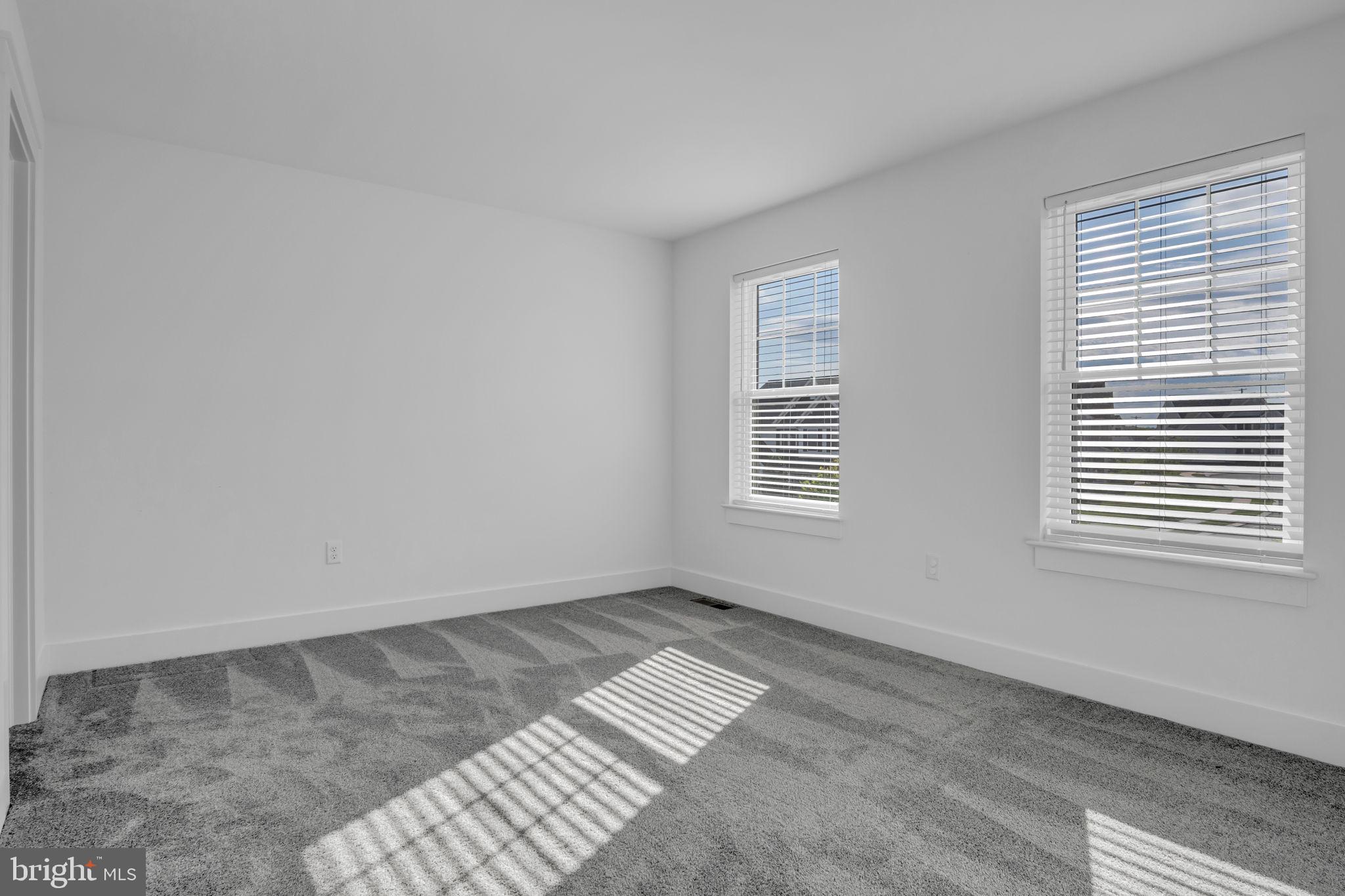 DANBURY GLEN - Residential