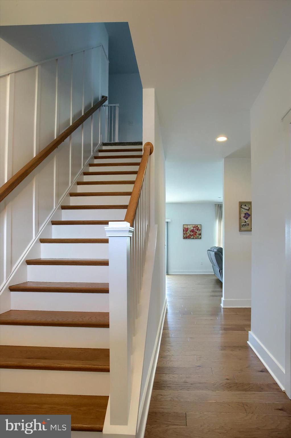 DANBURY GLEN - Residential