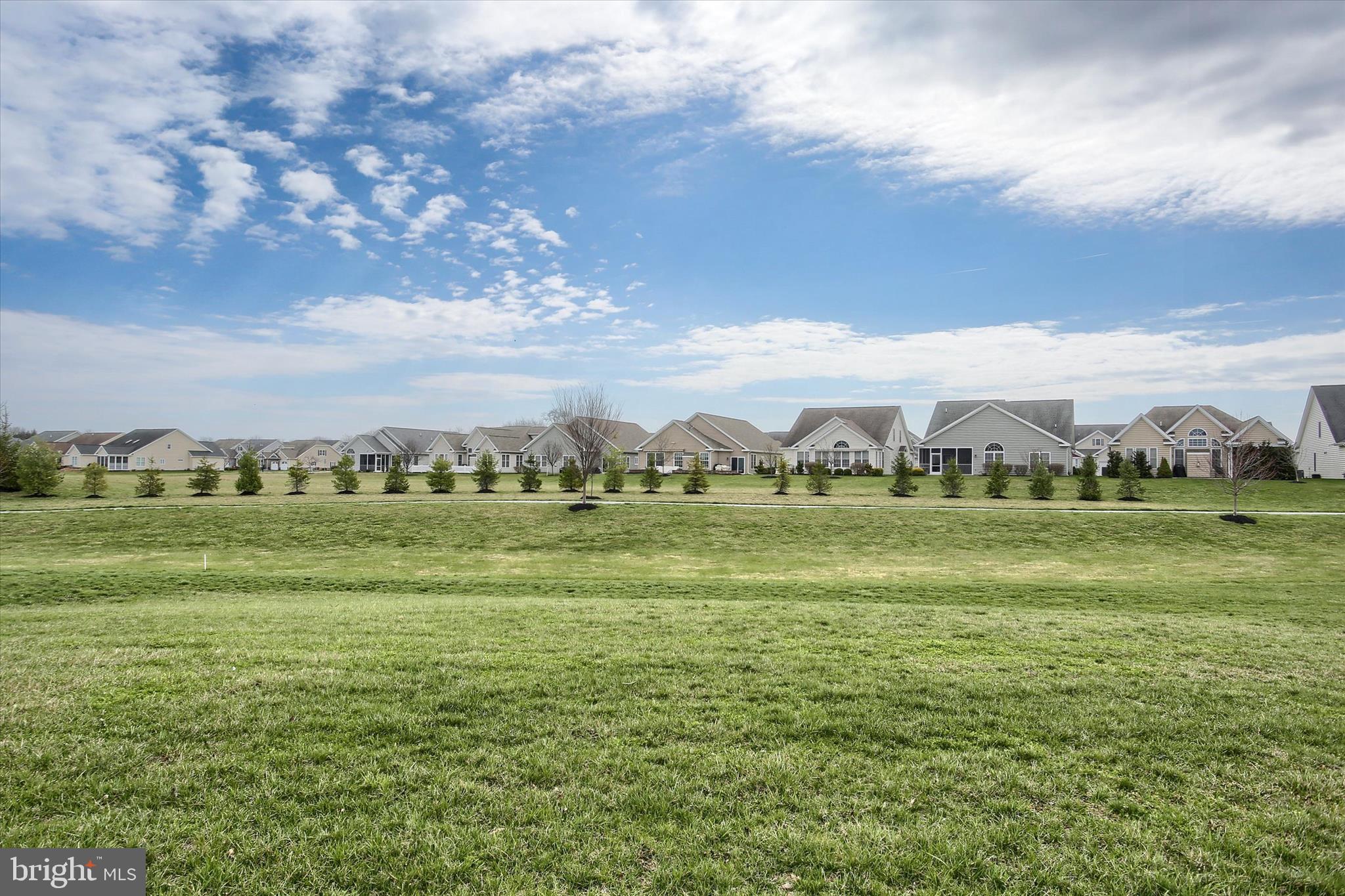 DANBURY GLEN - Residential