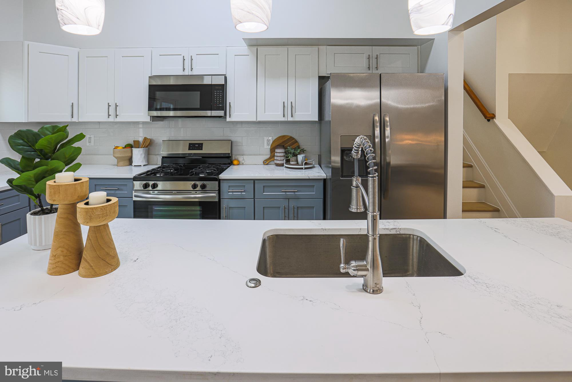 SCOTTS HILL - Residential