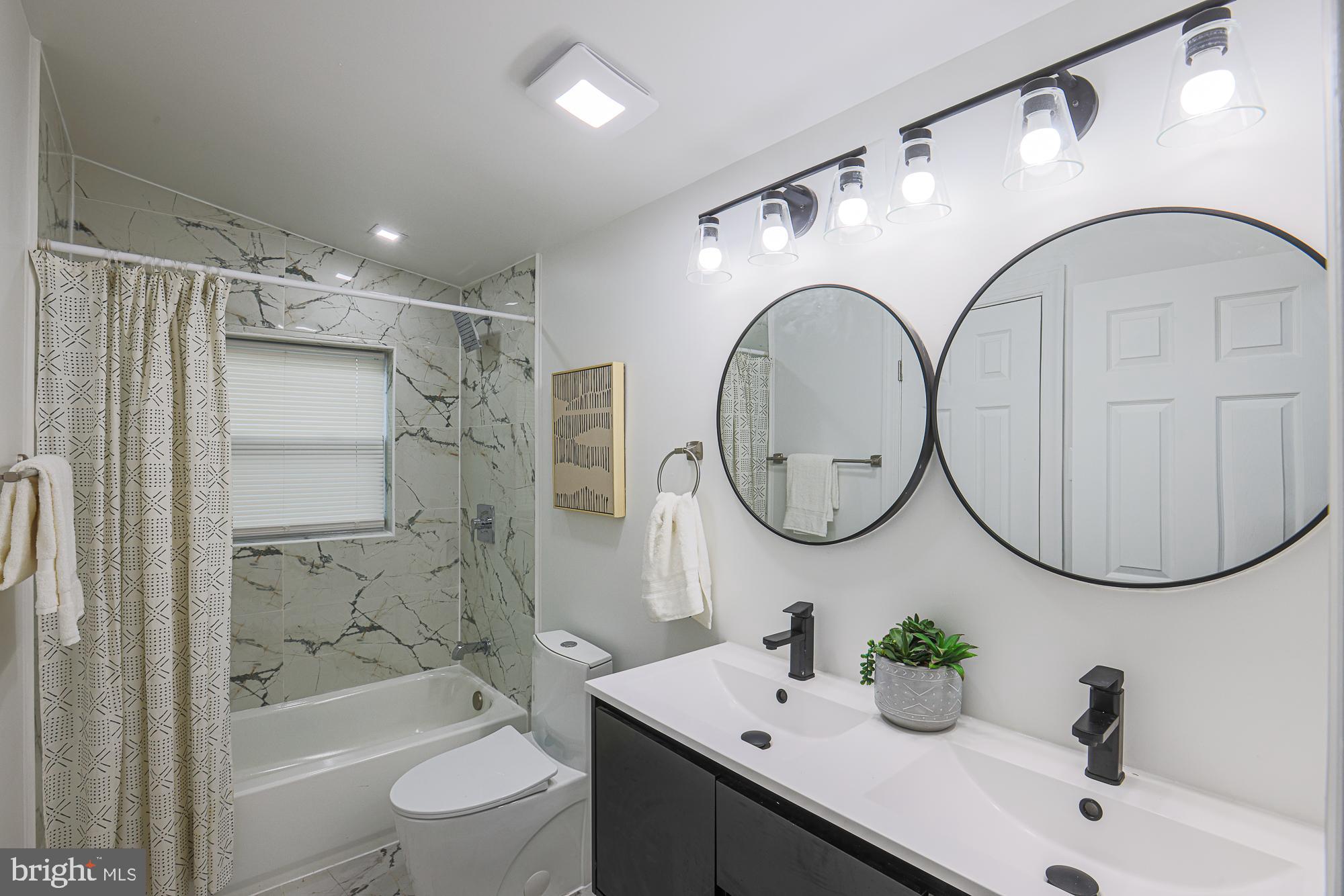 SCOTTS HILL - Residential