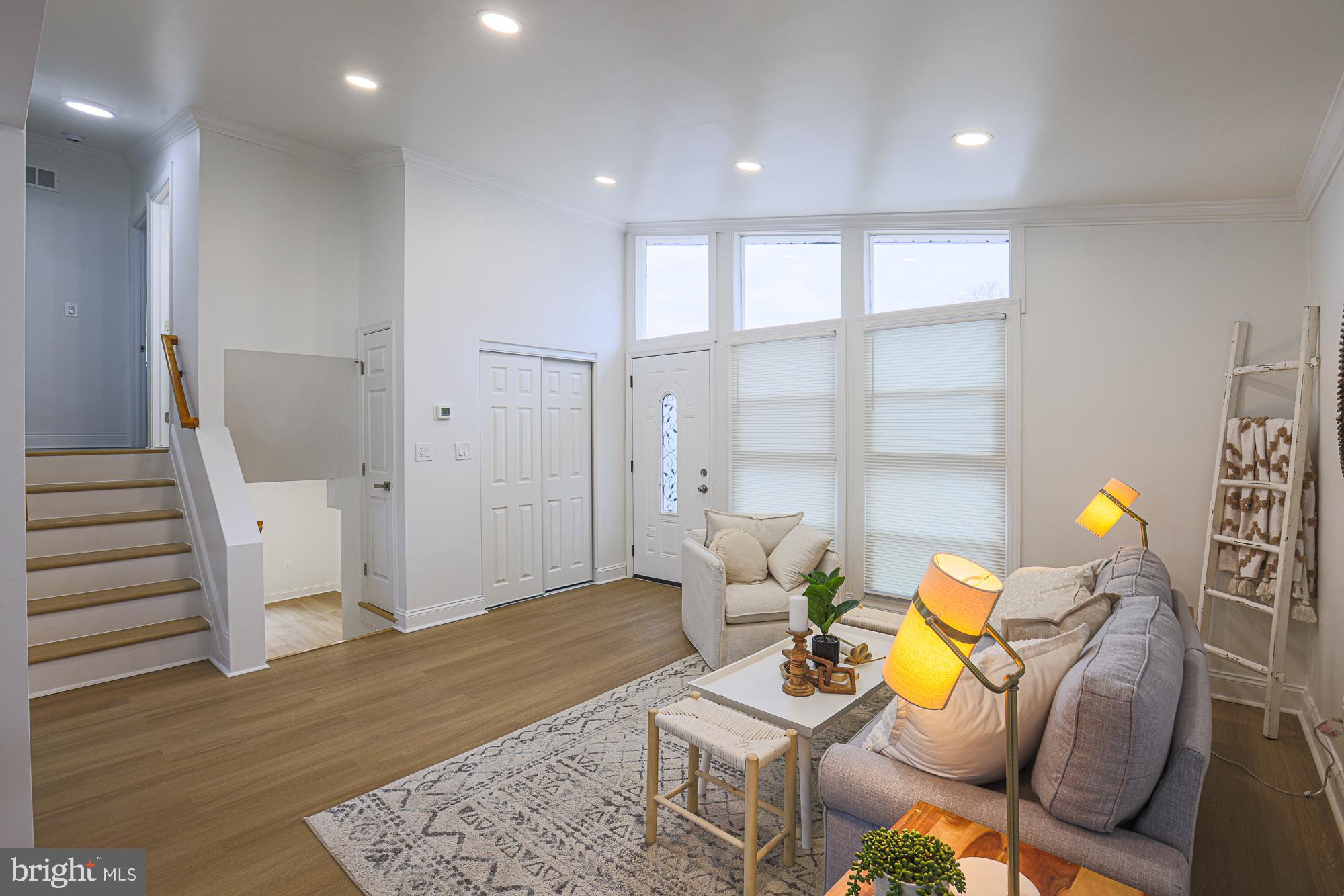 SCOTTS HILL - Residential