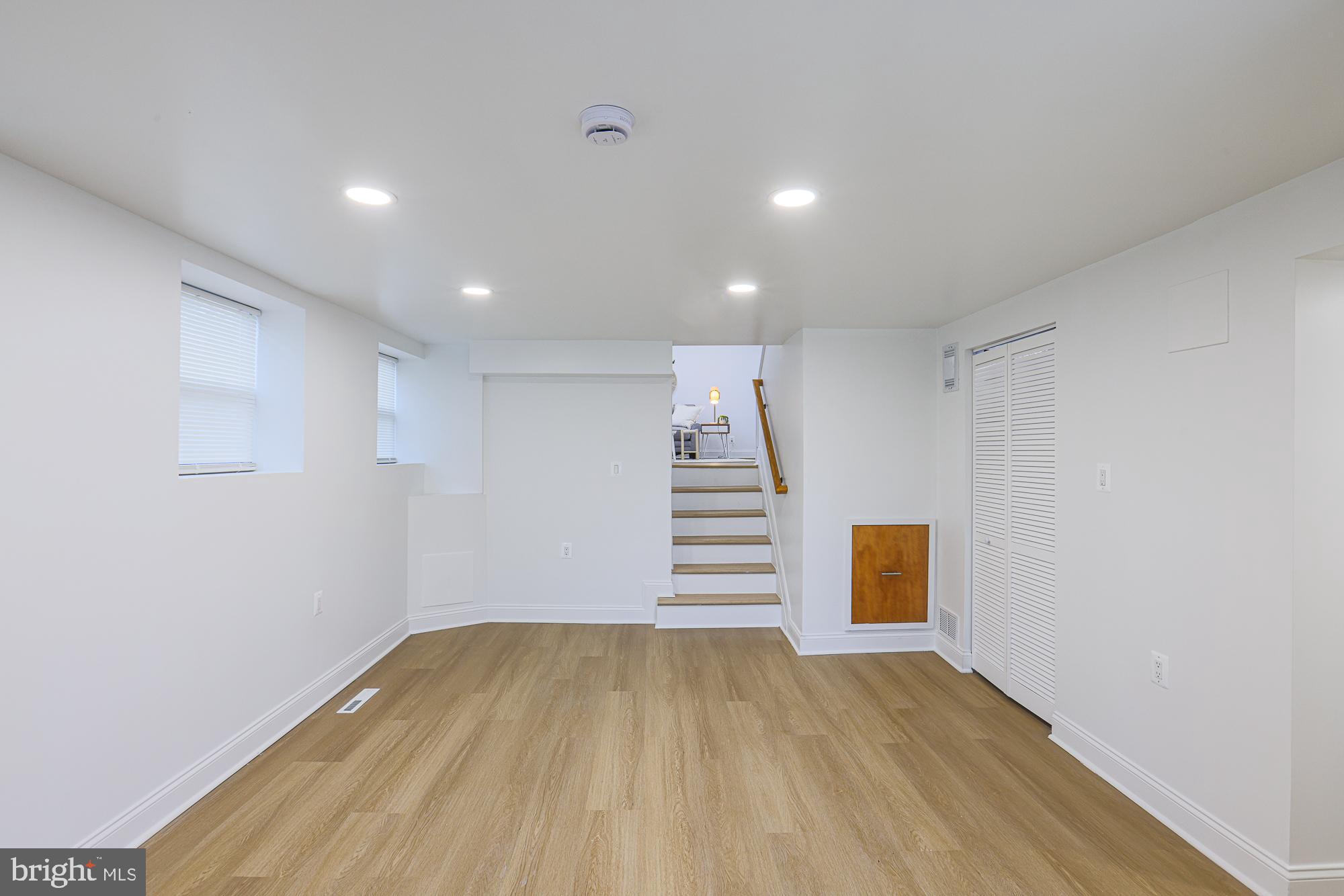 SCOTTS HILL - Residential