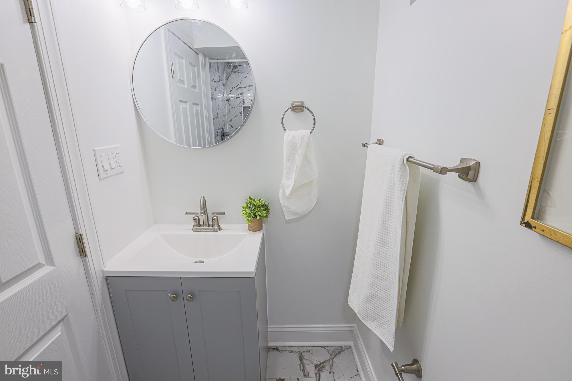 SCOTTS HILL - Residential