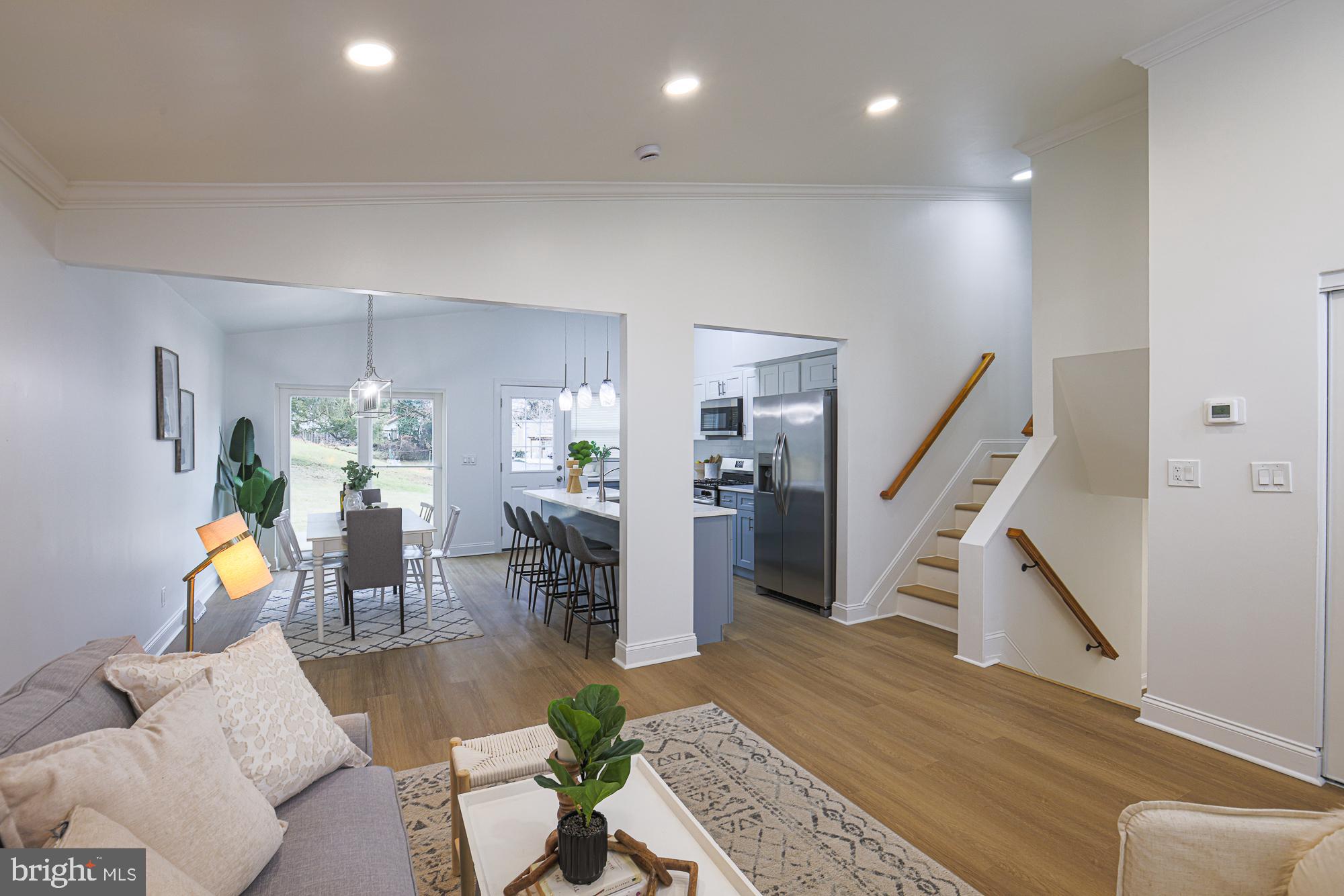 SCOTTS HILL - Residential