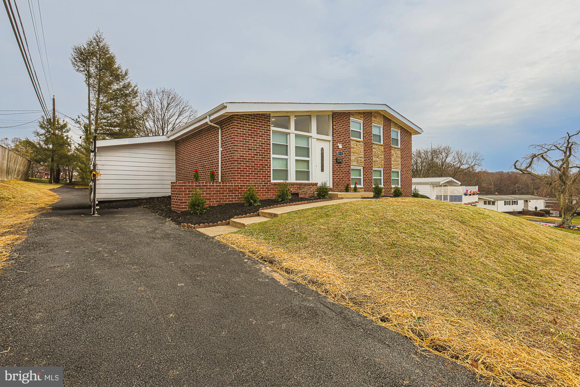 SCOTTS HILL - Residential