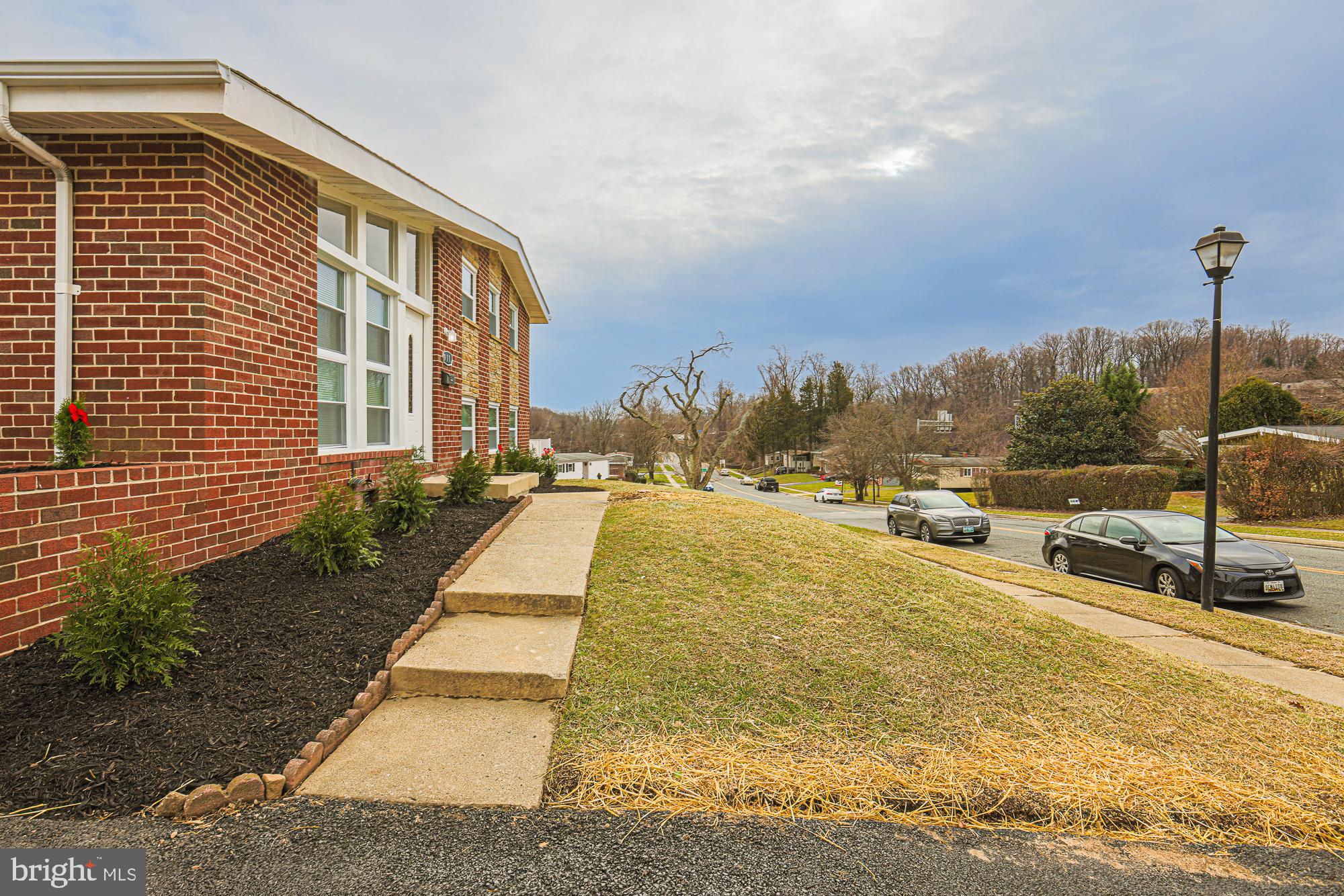 SCOTTS HILL - Residential