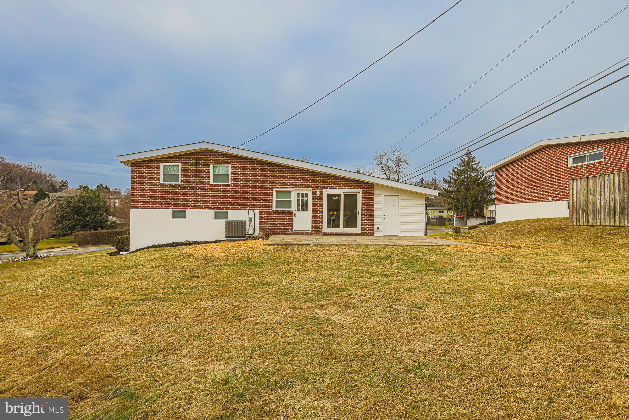 SCOTTS HILL - Residential