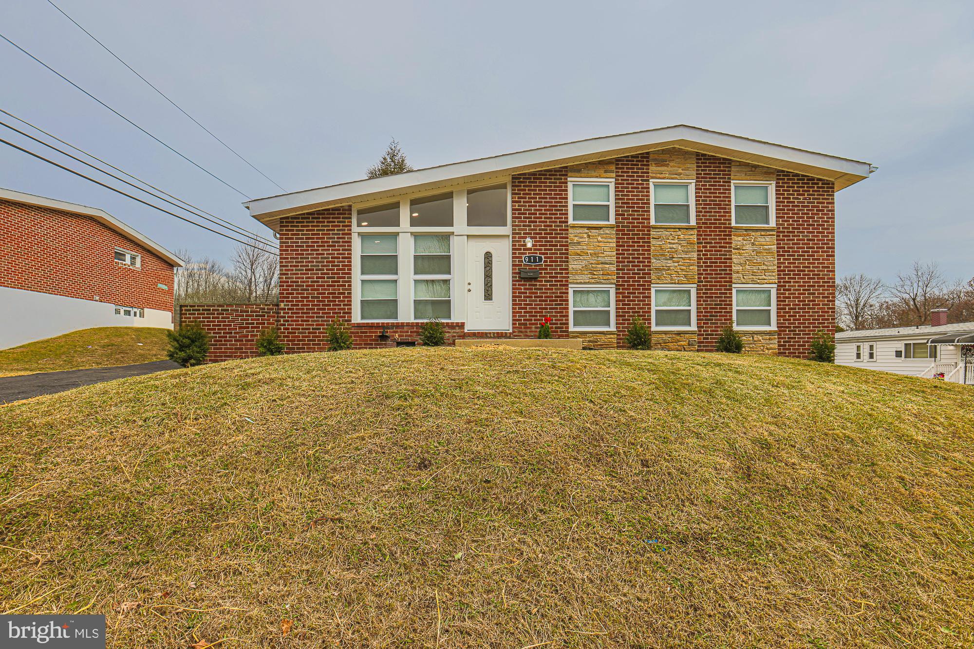 SCOTTS HILL - Residential