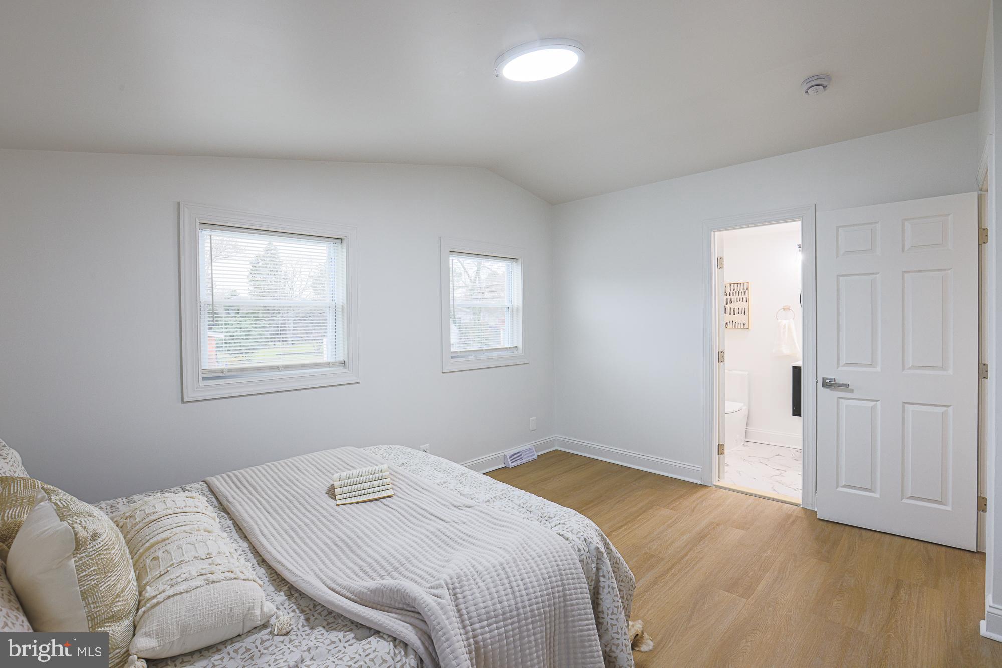 SCOTTS HILL - Residential