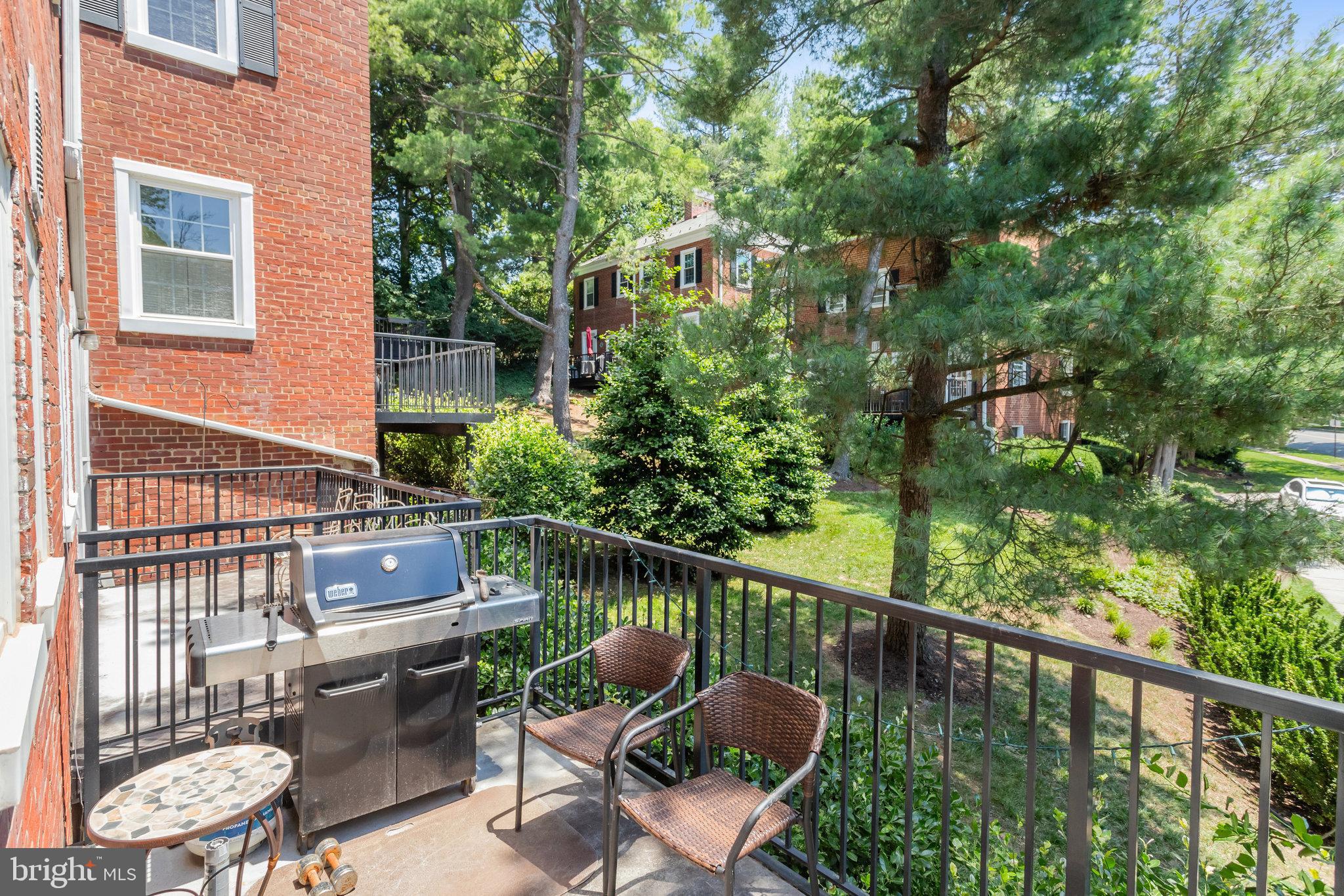 FAIRLINGTON VILLAGES - Residential Lease