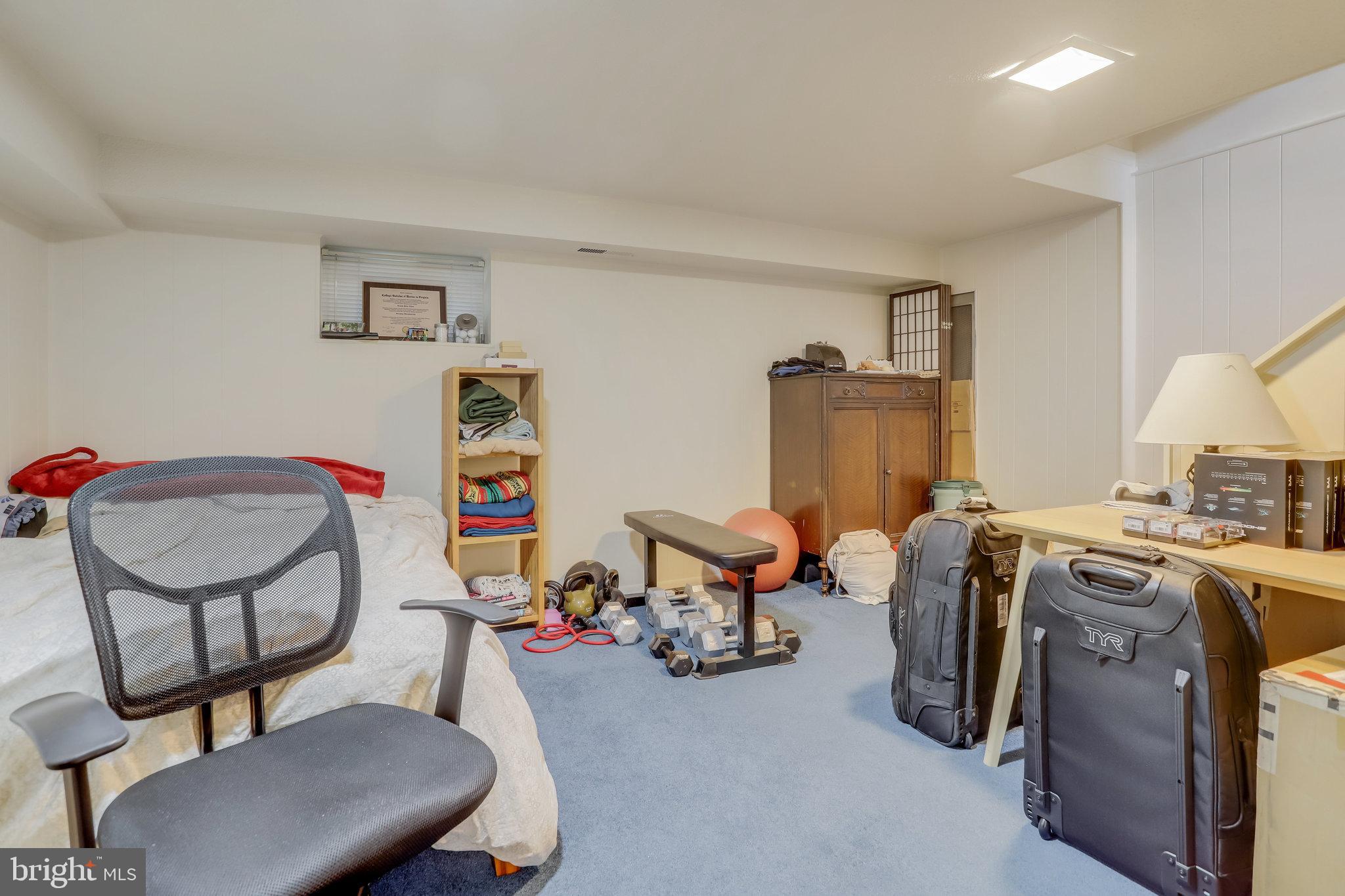 FAIRLINGTON VILLAGES - Residential Lease