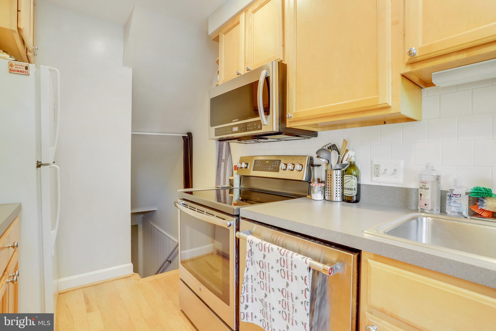 FAIRLINGTON VILLAGES - Residential Lease