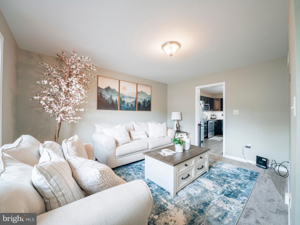 Photo of 13 Carriage Drive, MOUNTVILLE, PA 17554 (MLS # PALA2069882)