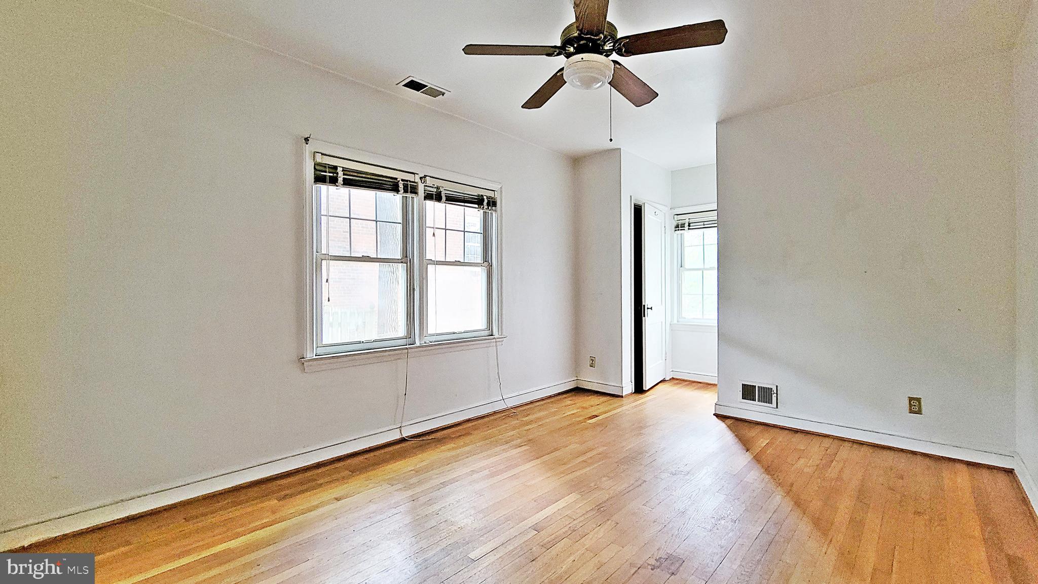 ARLINGTON RIDGE - Residential