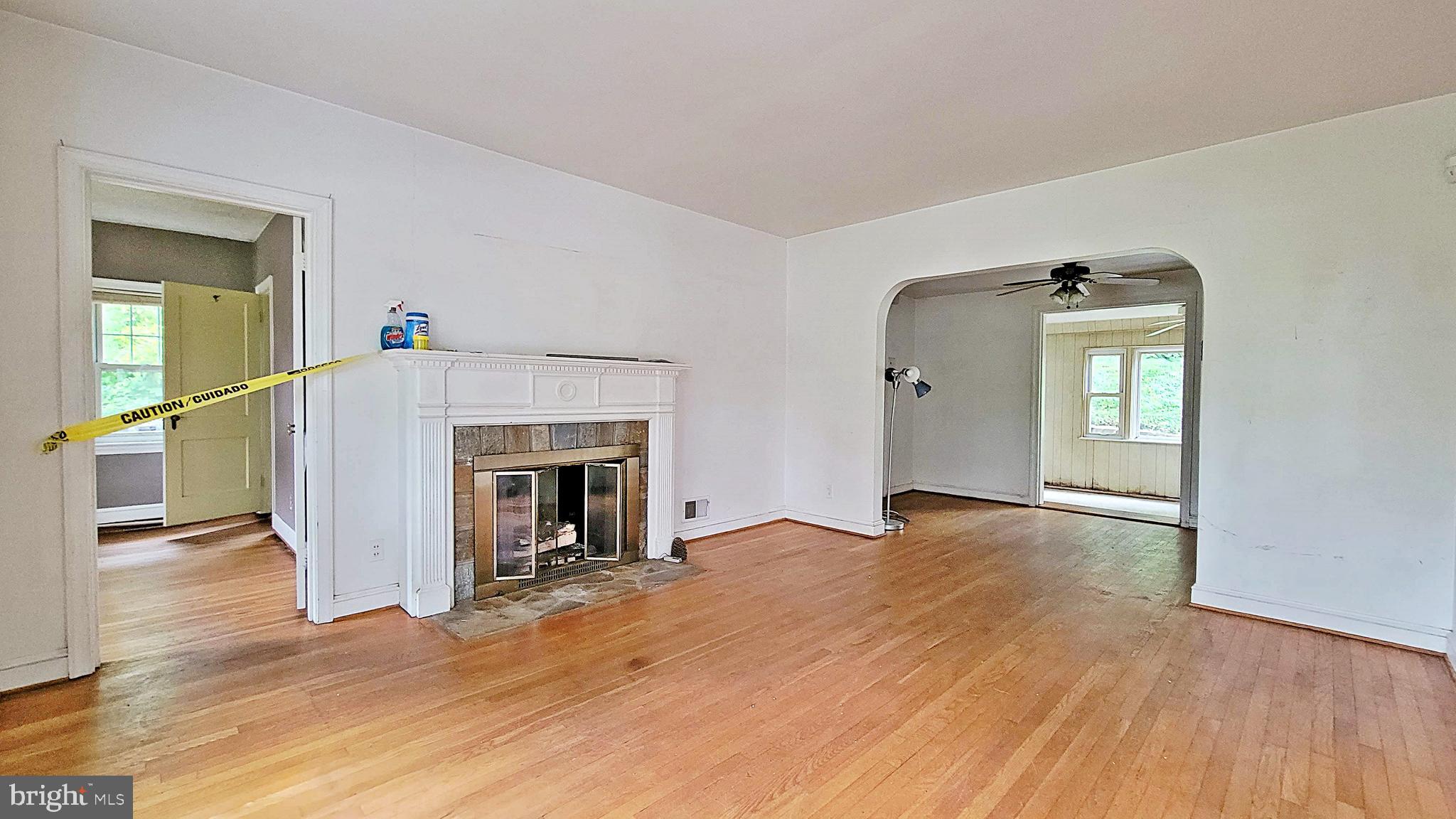 ARLINGTON RIDGE - Residential