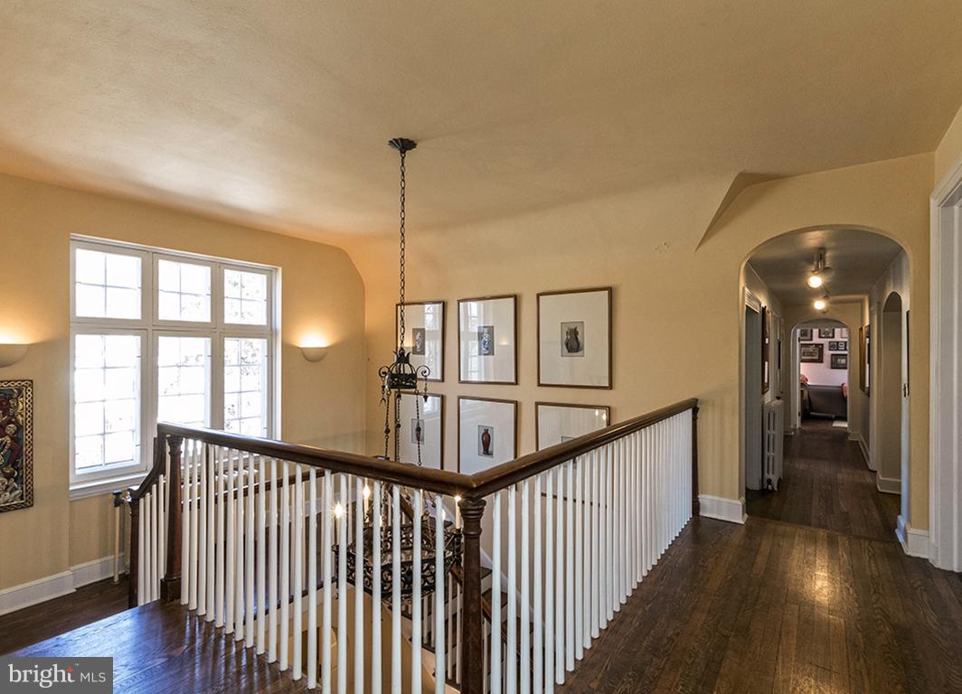 POPLAR HILL - Residential