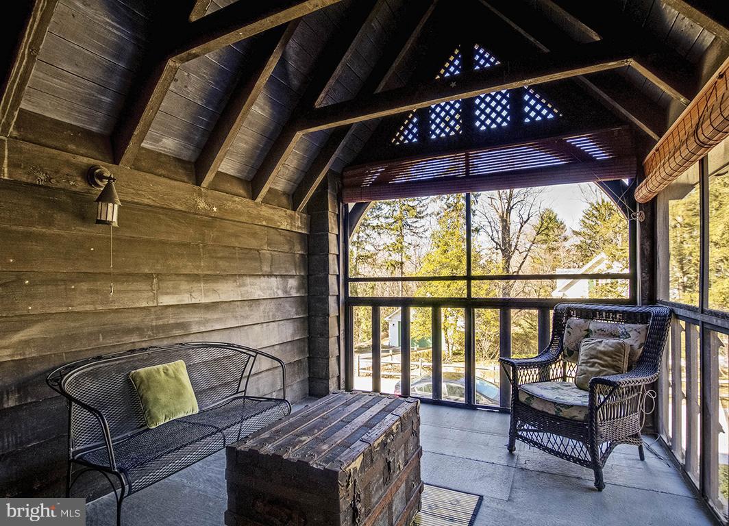 POPLAR HILL - Residential