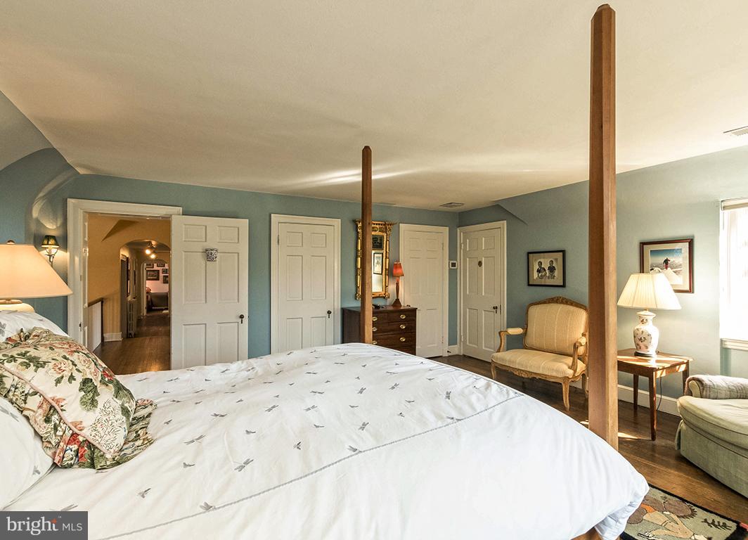 POPLAR HILL - Residential