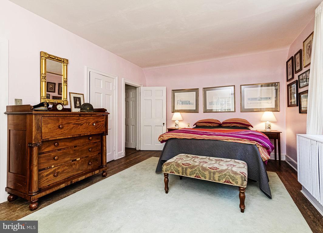 POPLAR HILL - Residential