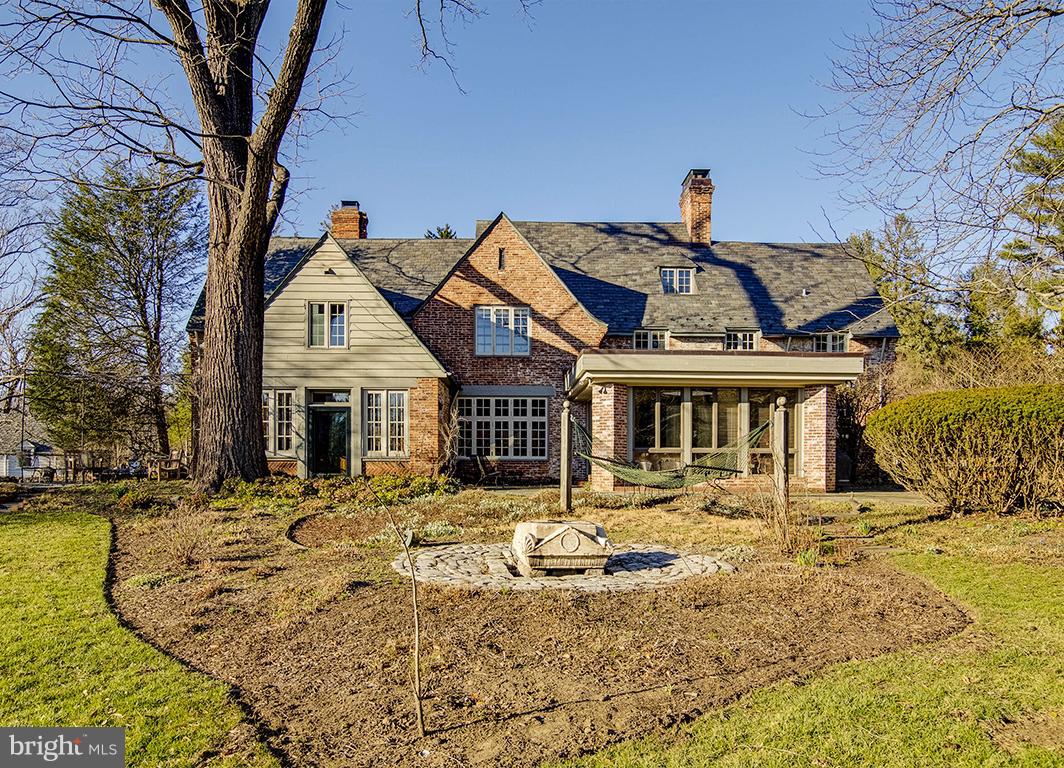 POPLAR HILL - Residential