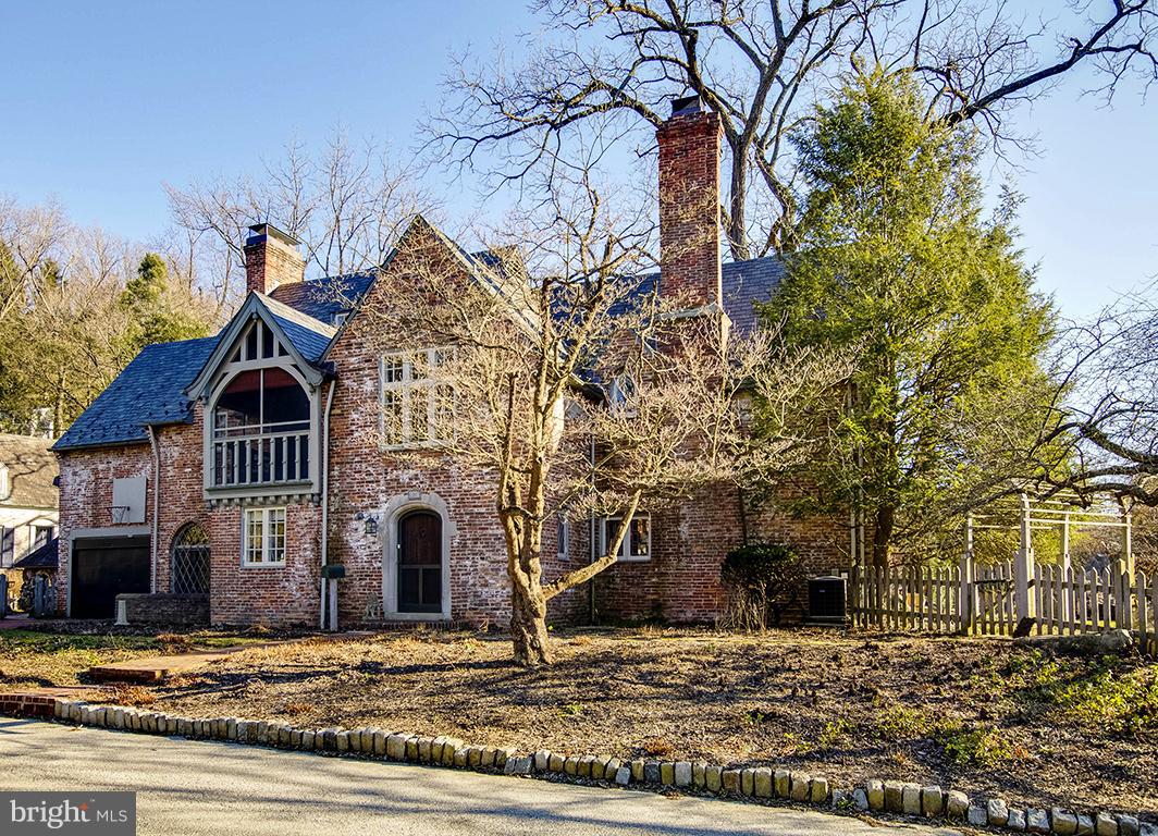 POPLAR HILL - Residential