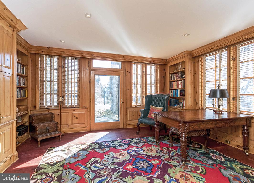 POPLAR HILL - Residential