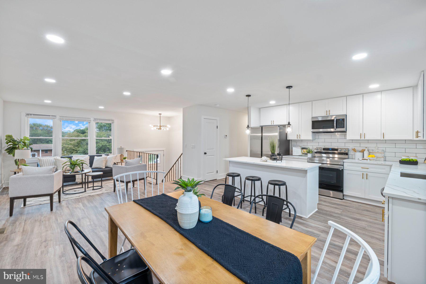 MIDDLETOWN - Residential