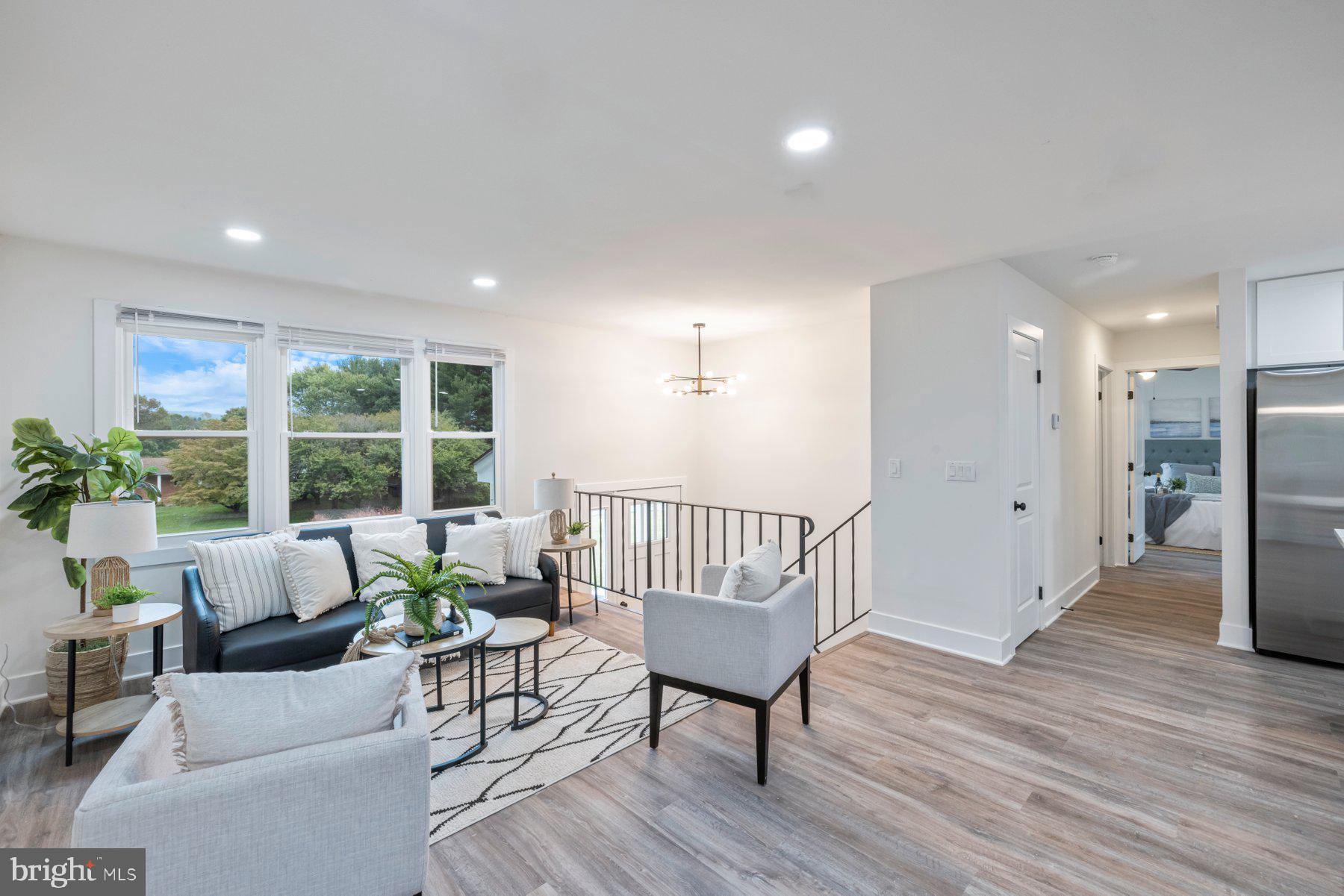 MIDDLETOWN - Residential