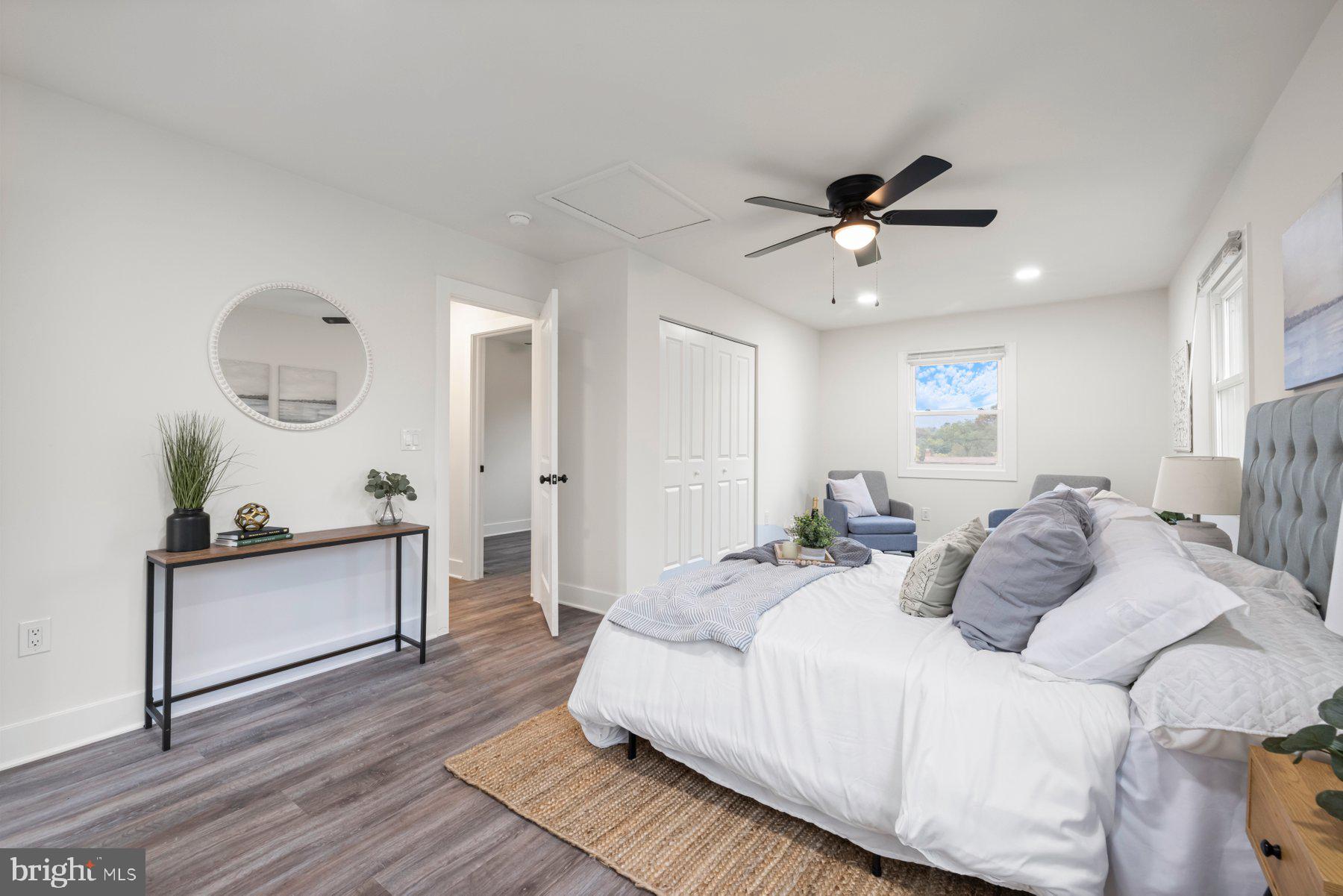 MIDDLETOWN - Residential