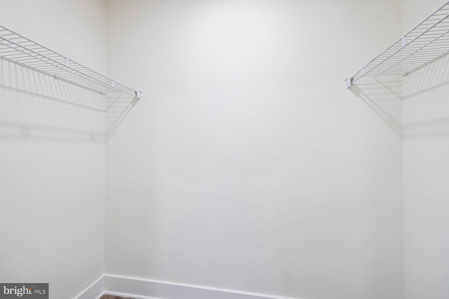 MIDDLETOWN - Residential