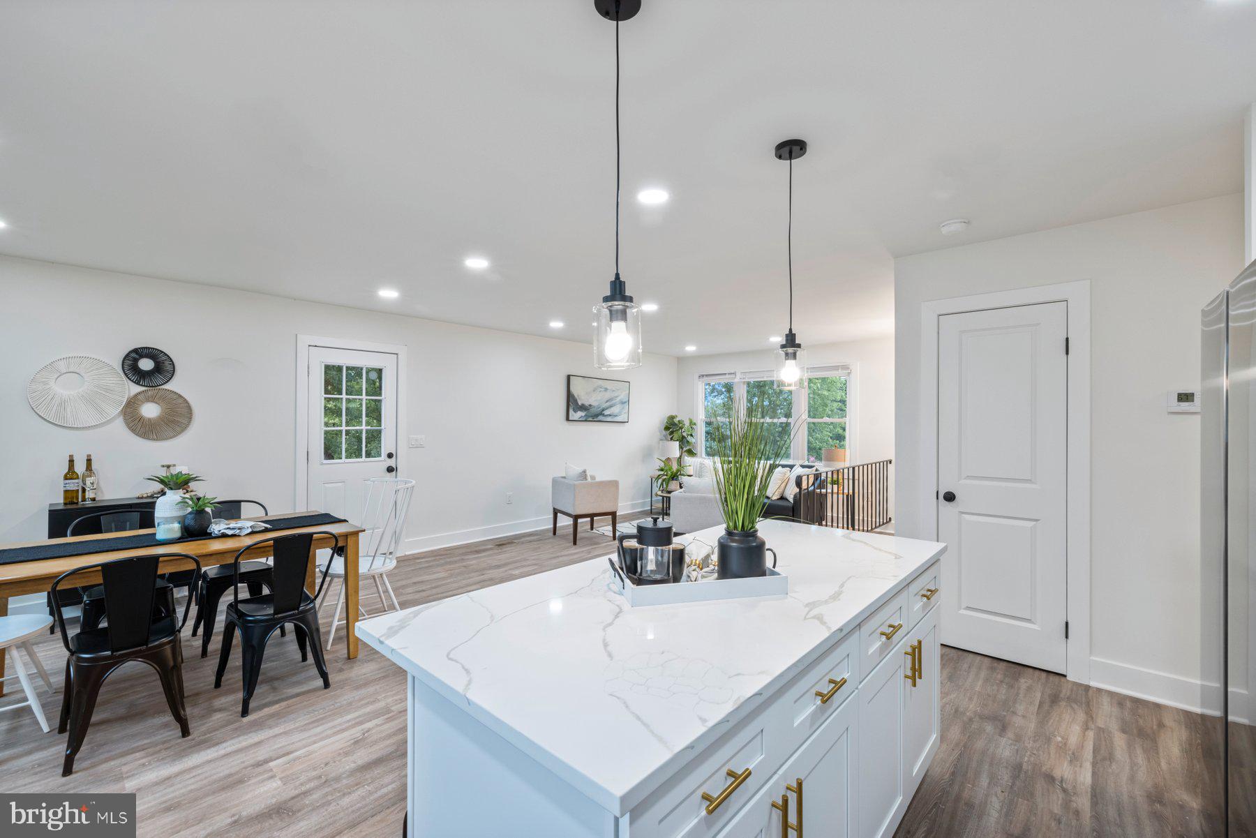 MIDDLETOWN - Residential