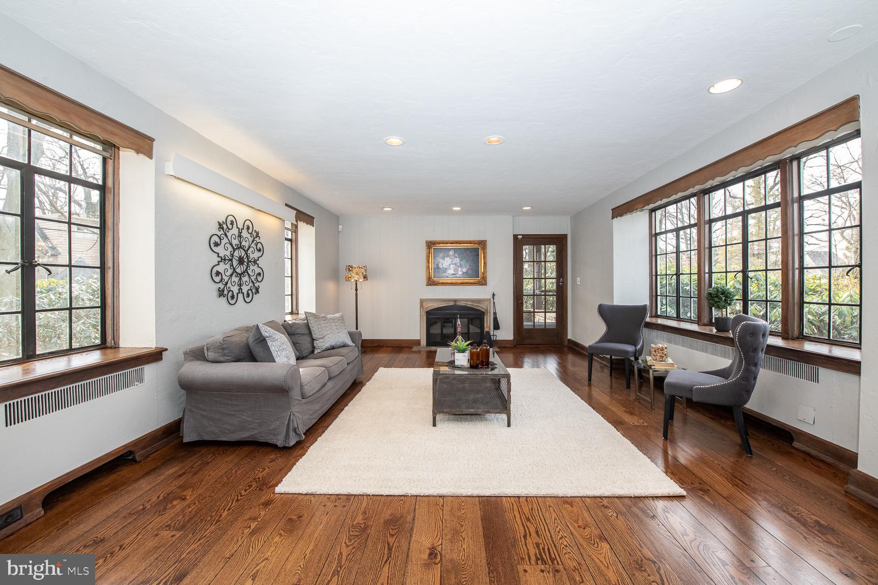 ELKINS PARK - Residential