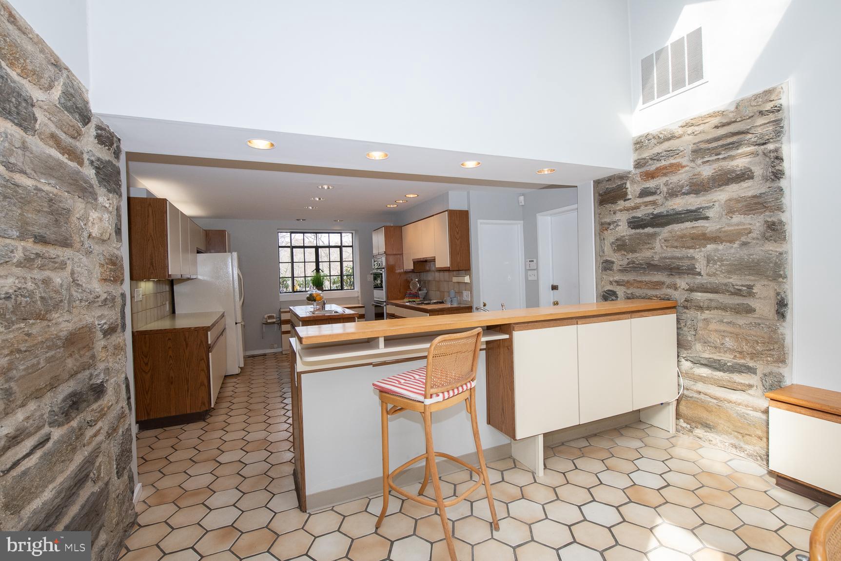 ELKINS PARK - Residential