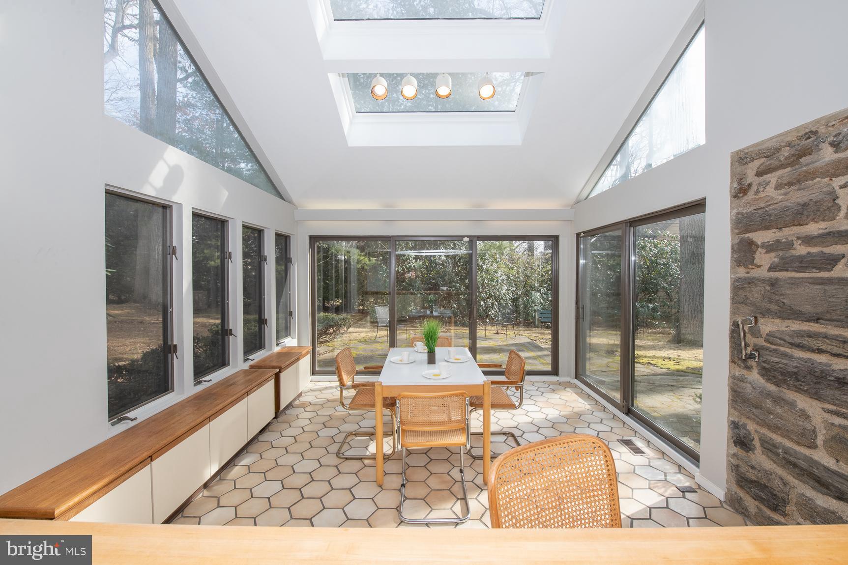 ELKINS PARK - Residential