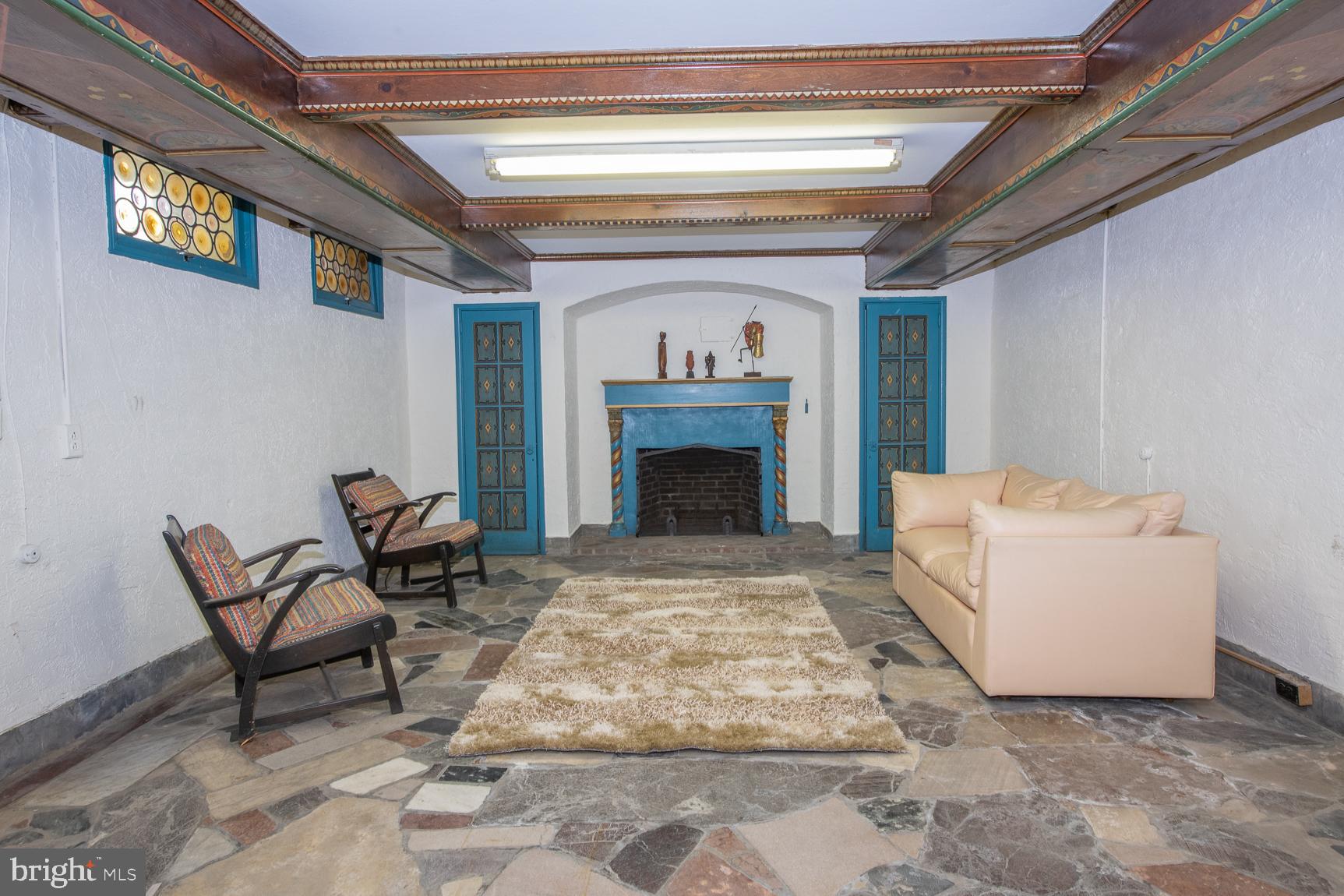 ELKINS PARK - Residential