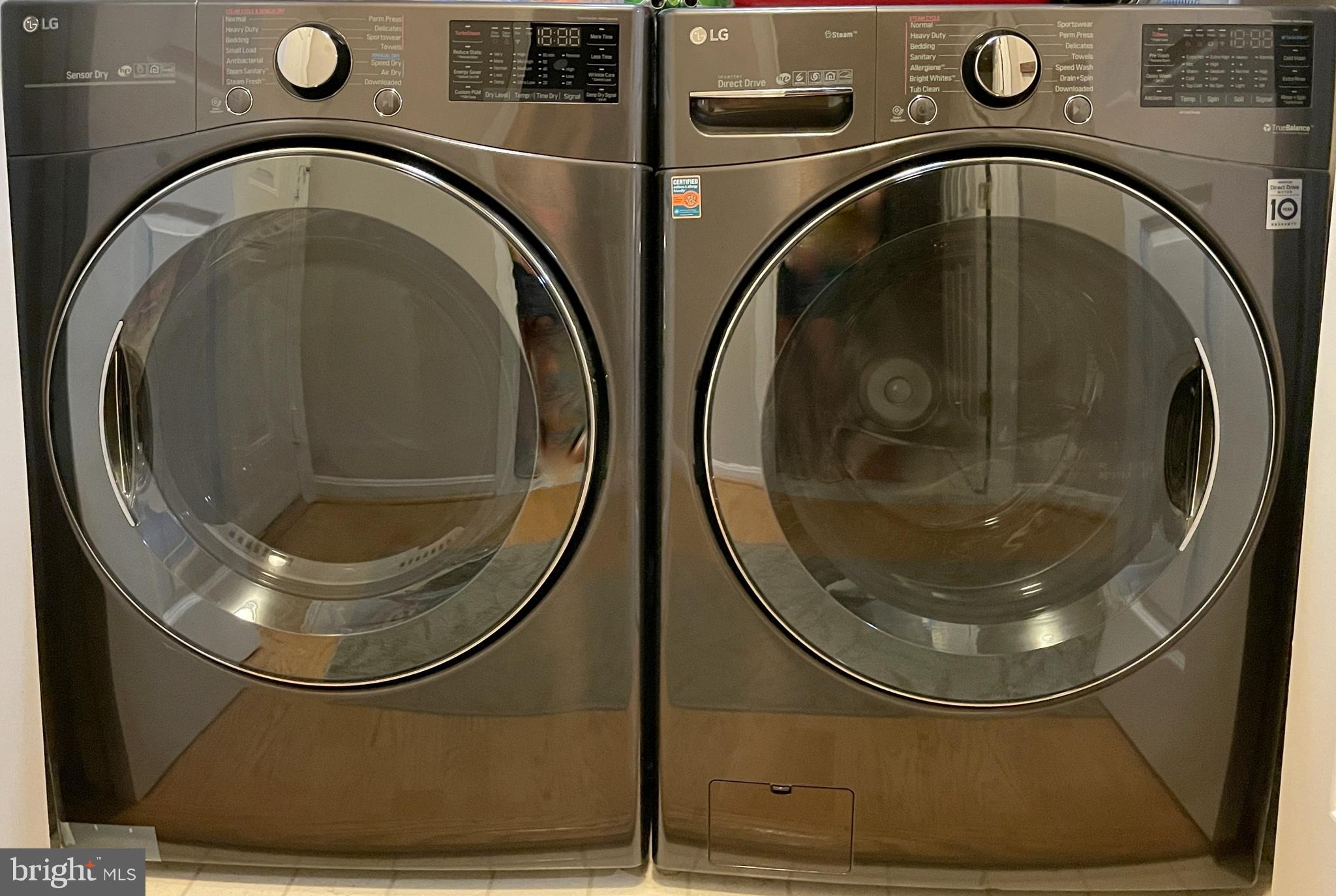 OLD TOWN GREENS - Residential Lease