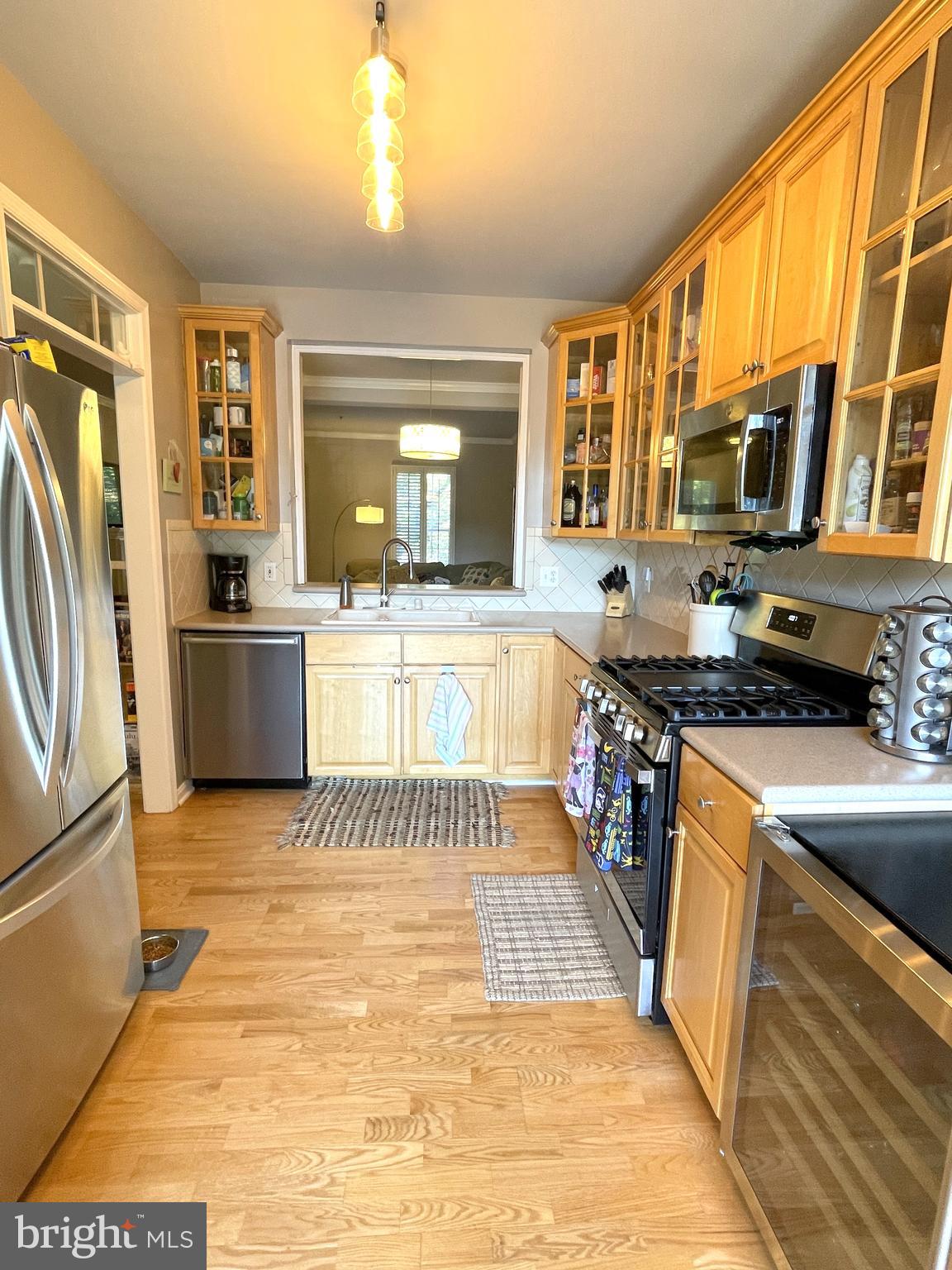 OLD TOWN GREENS - Residential Lease