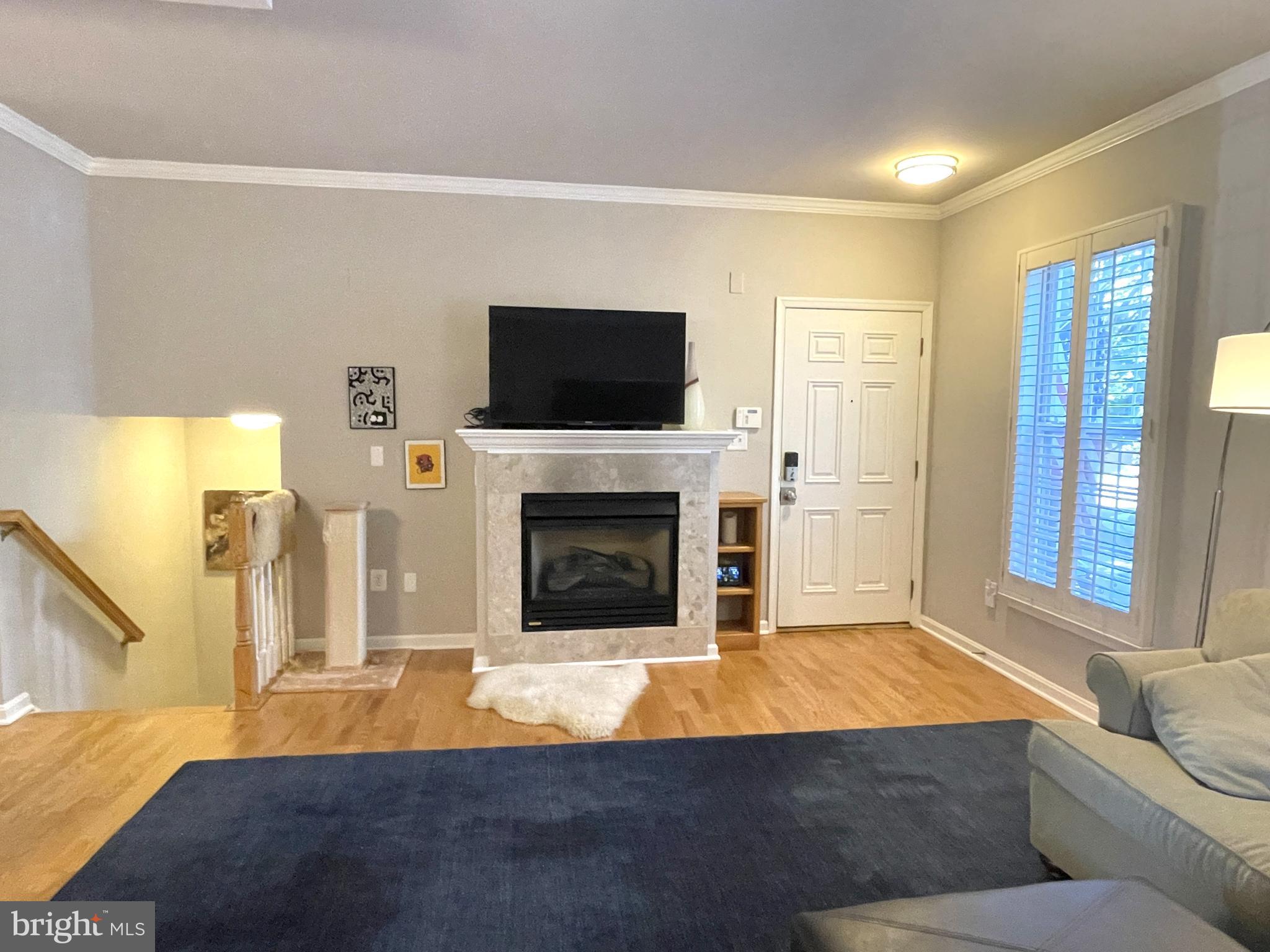 OLD TOWN GREENS - Residential Lease