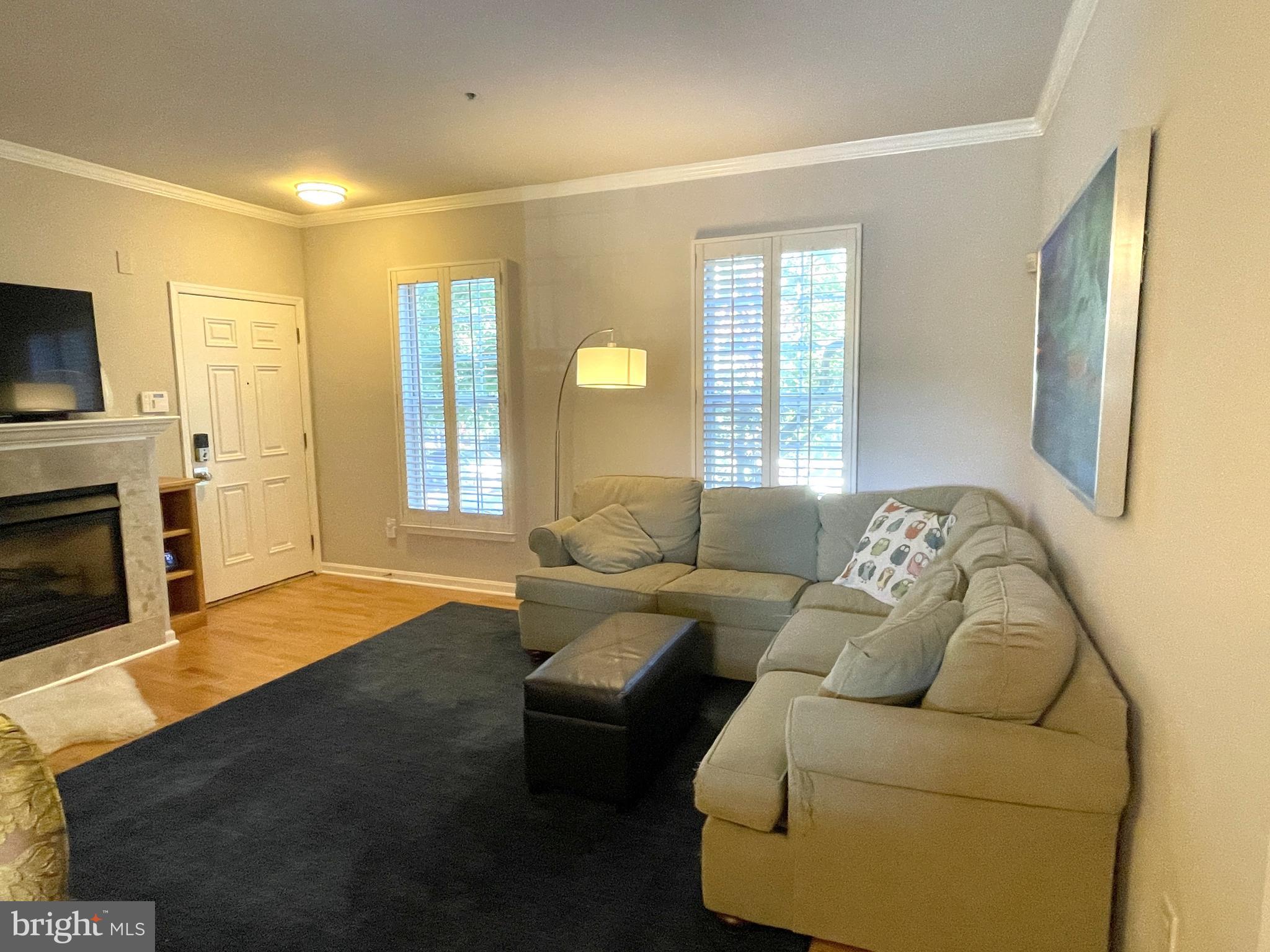 OLD TOWN GREENS - Residential Lease